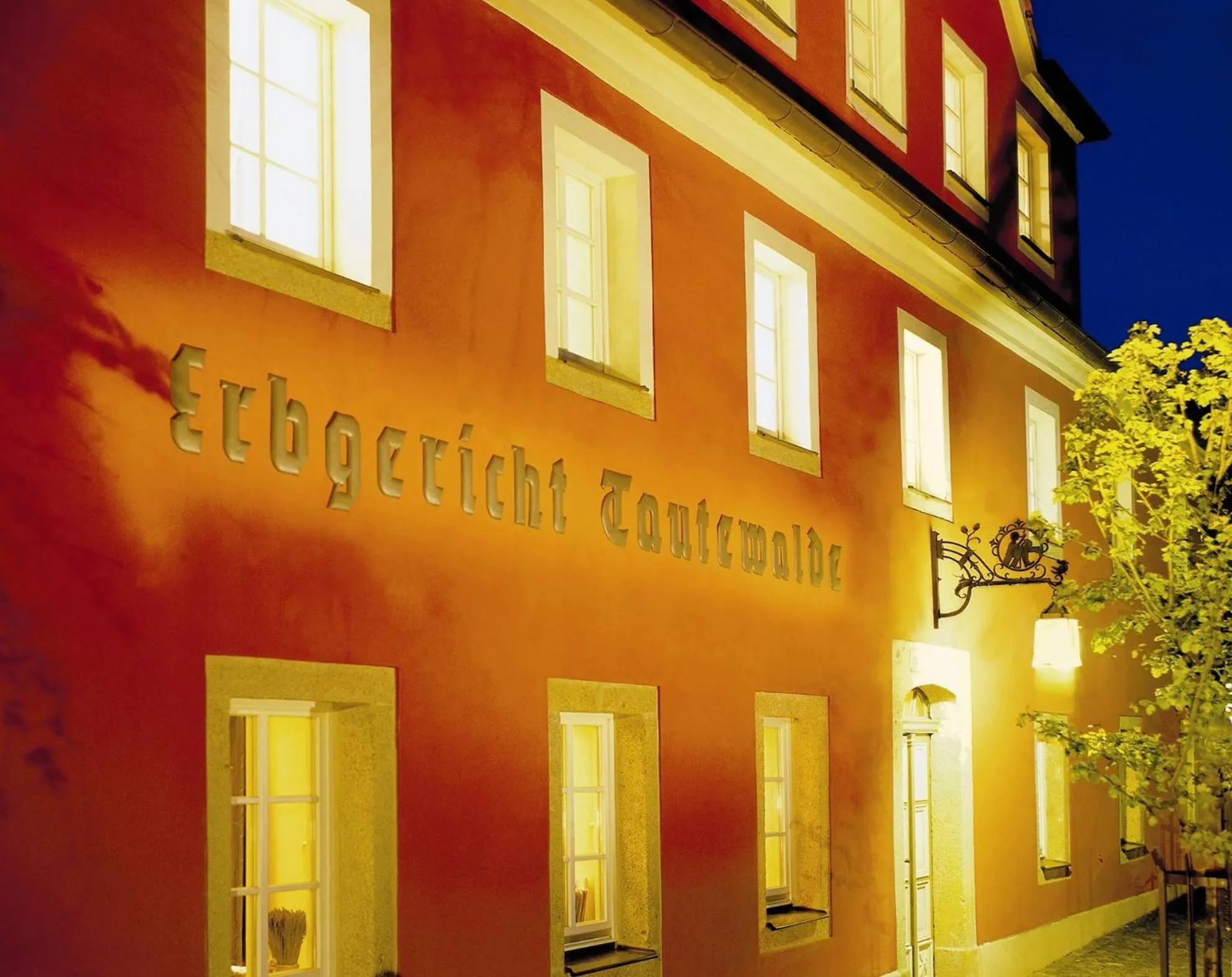 Property building in Landidyll Hotel Erbgericht Tautewalde