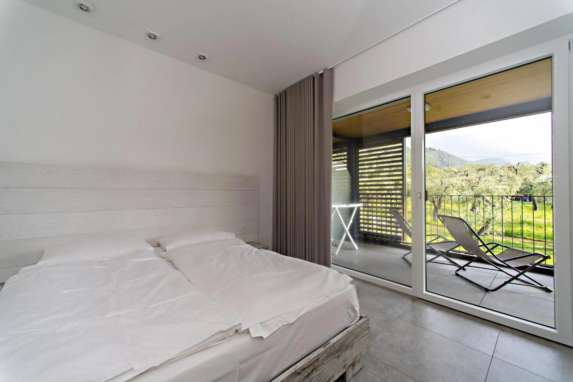 Bed in Residence Malcesine-Active&Family