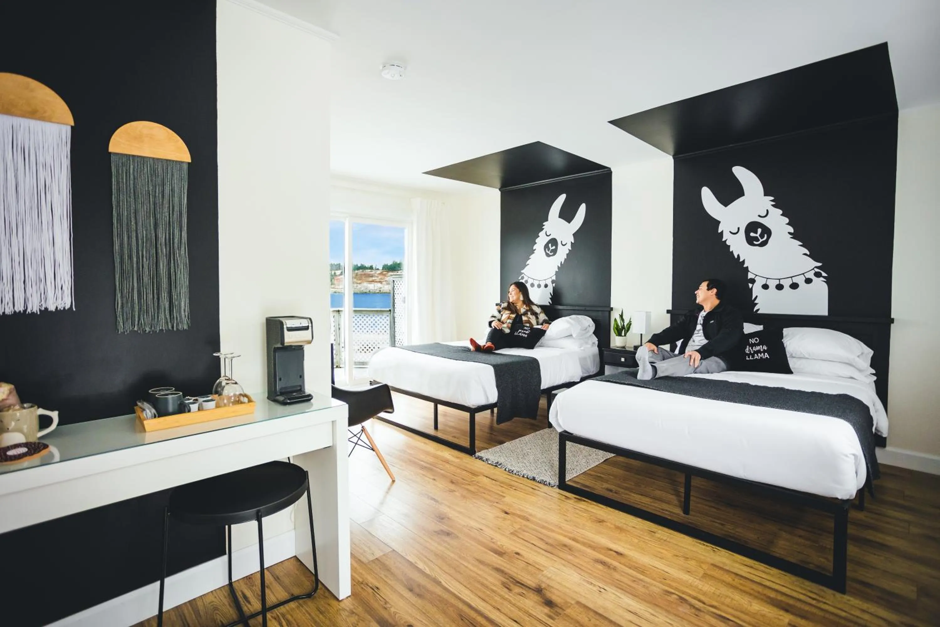 Coffee/tea facilities, Bed in The Marmalade Motel