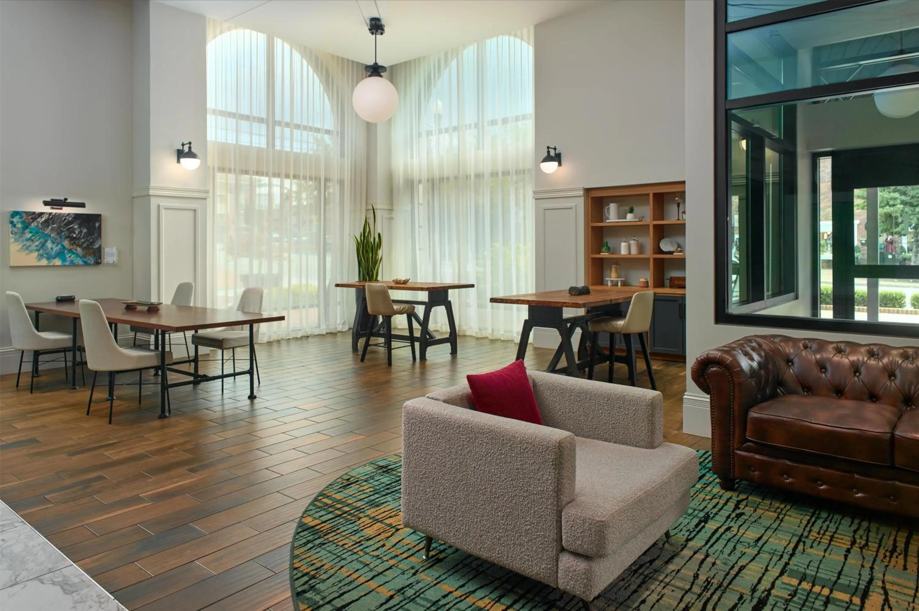 Lobby or reception in The Hamilton Alpharetta, Curio Collection By Hilton