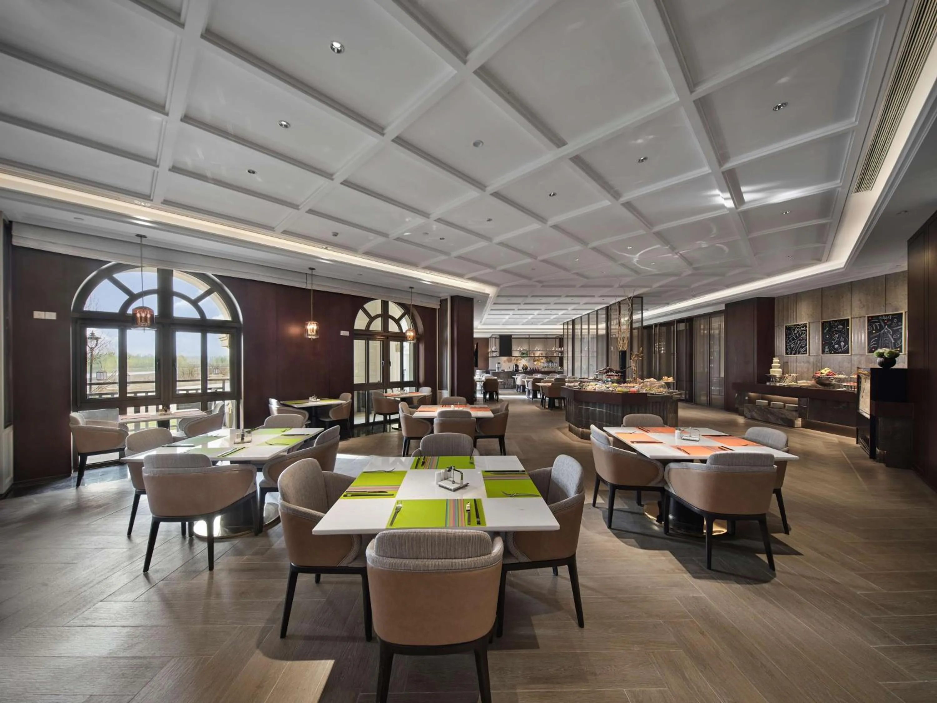 Restaurant/places to eat in Hollick Hotel Wen'An, Tapestry Collection By Hilton