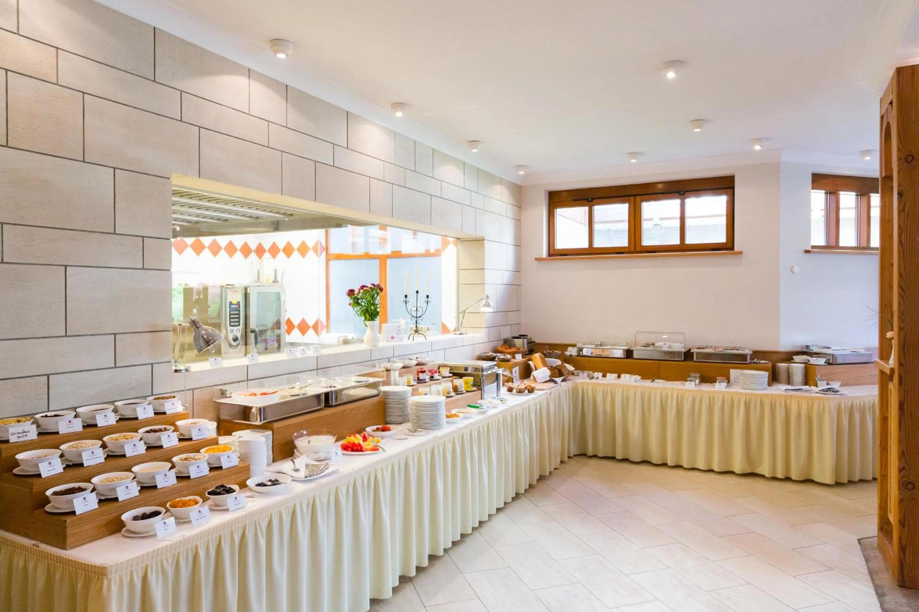 Continental breakfast in Hotel Gut Klostermühle natur resort & medical spa