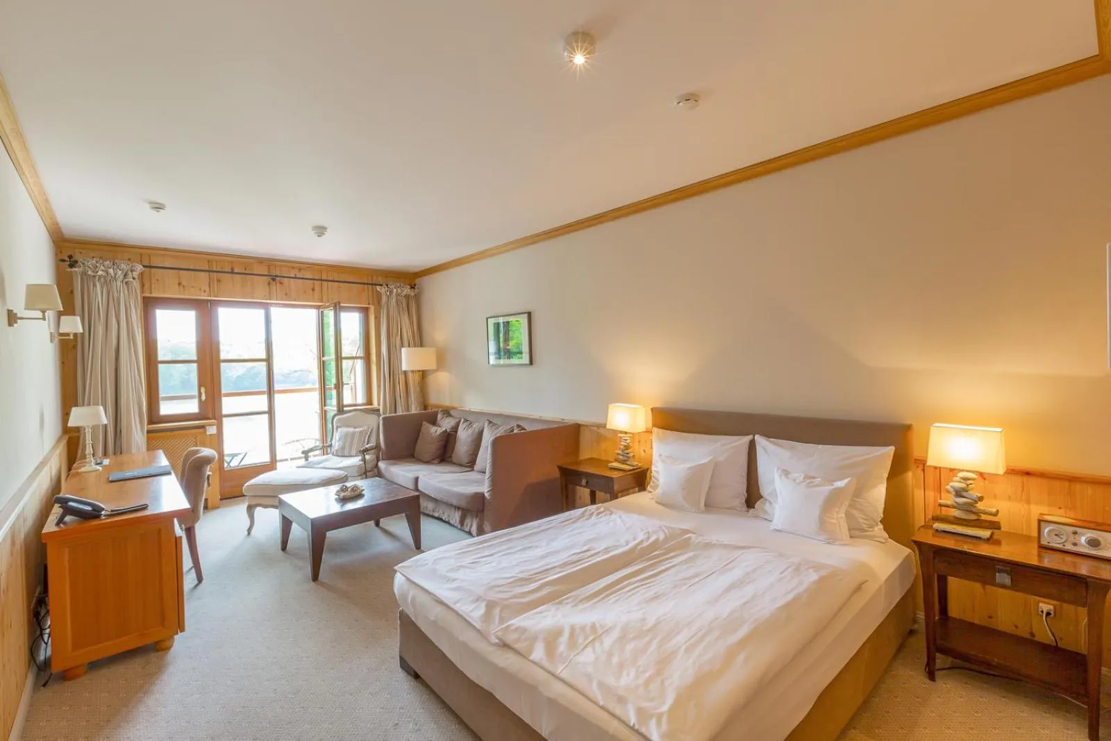 Photo of the whole room, Bed in Hotel Gut Klostermühle natur resort & medical spa