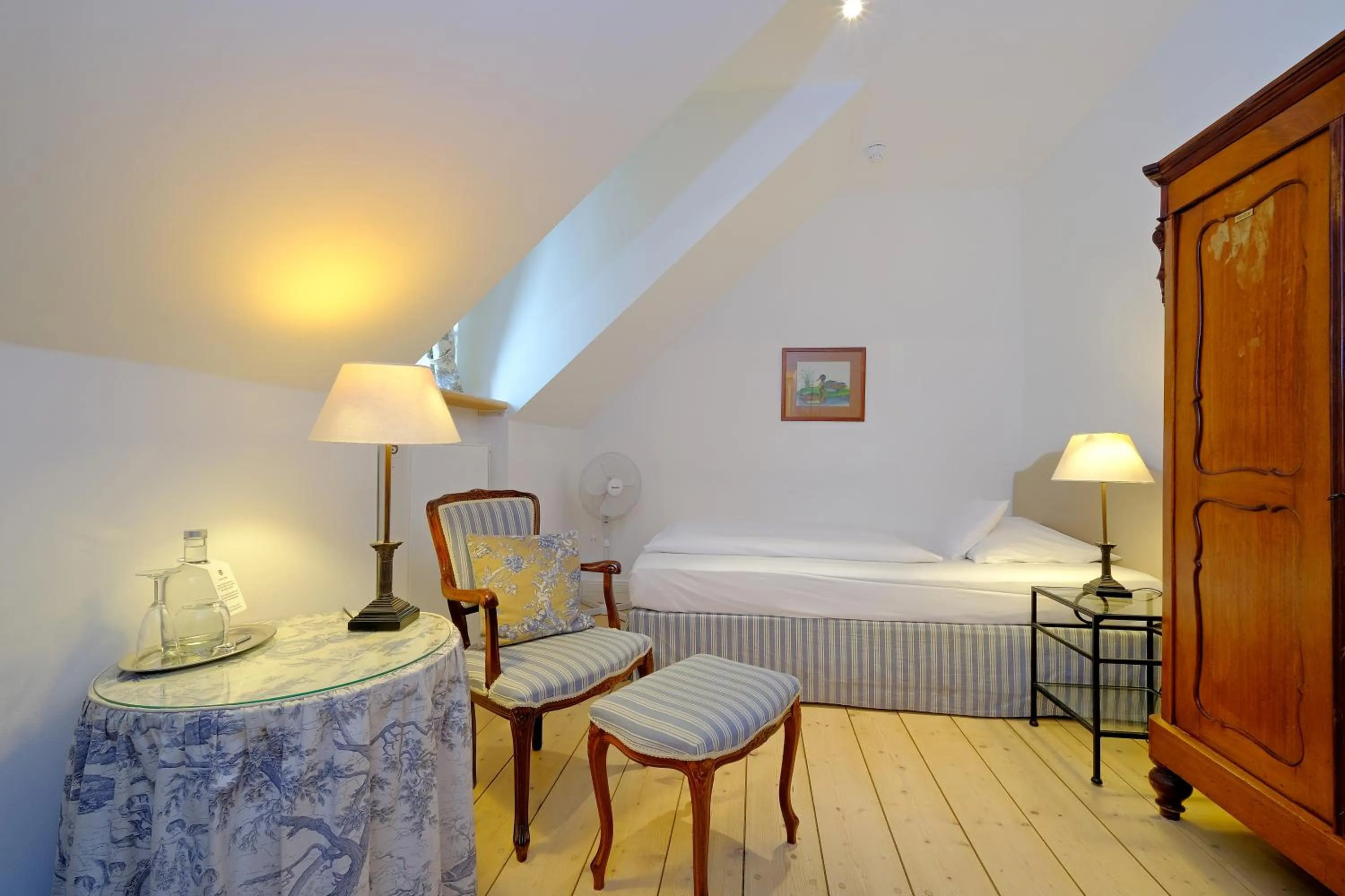 Photo of the whole room, Bed in Hotel Gut Klostermühle natur resort & medical spa