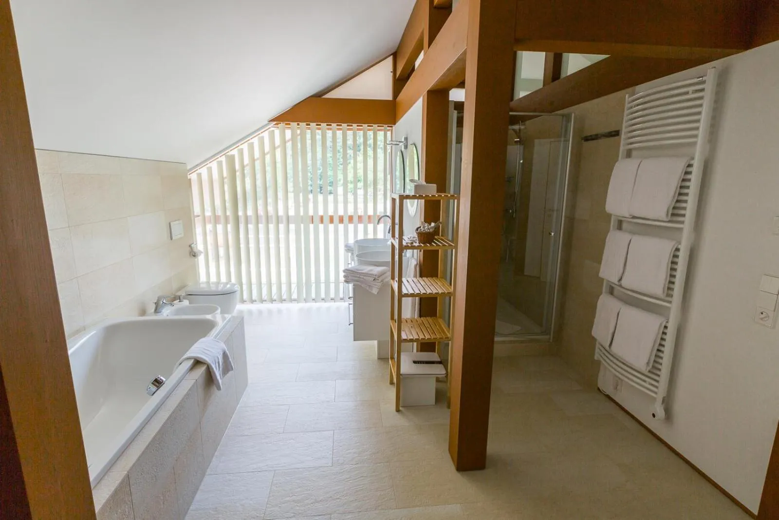 Bathroom in Hotel Gut Klostermühle natur resort & medical spa