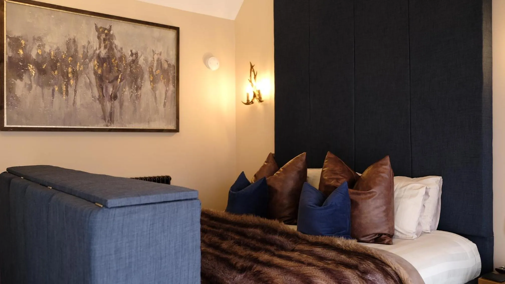 Bedroom, Bed in St Hildas Complex