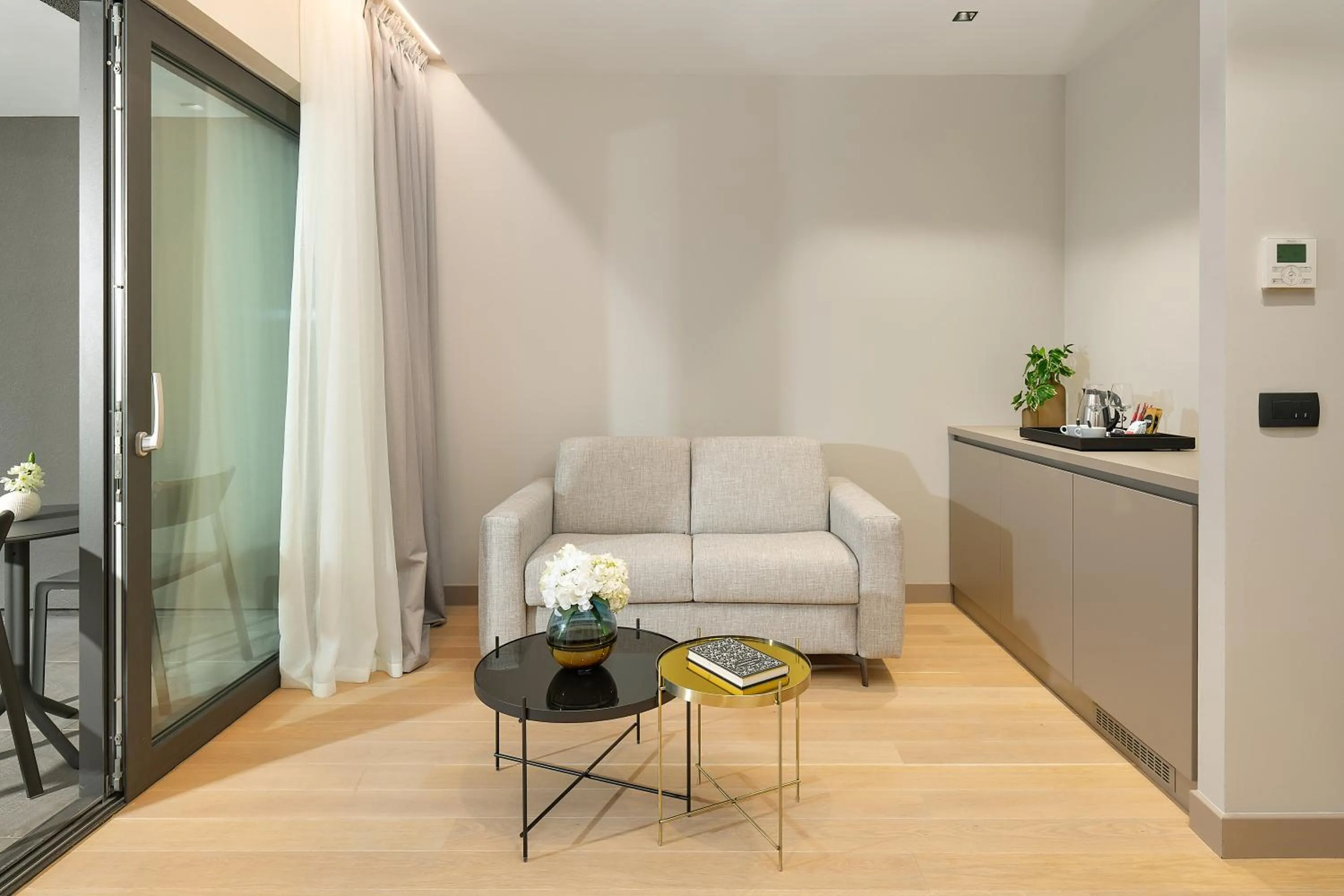 Coffee/tea facilities in Boutique Hotel Porto