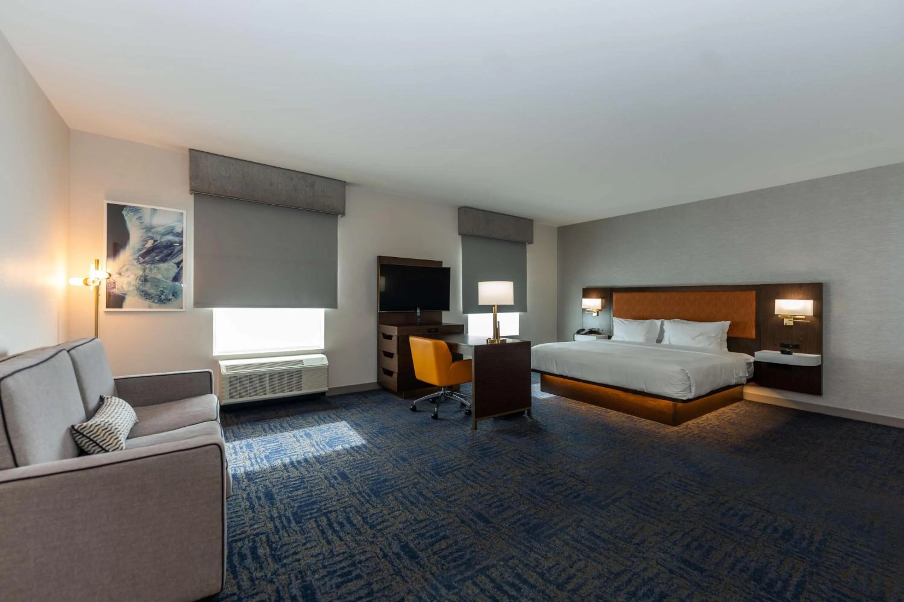 Bedroom, Bed in Hampton Inn & Suites Houston Sugar Land, Tx