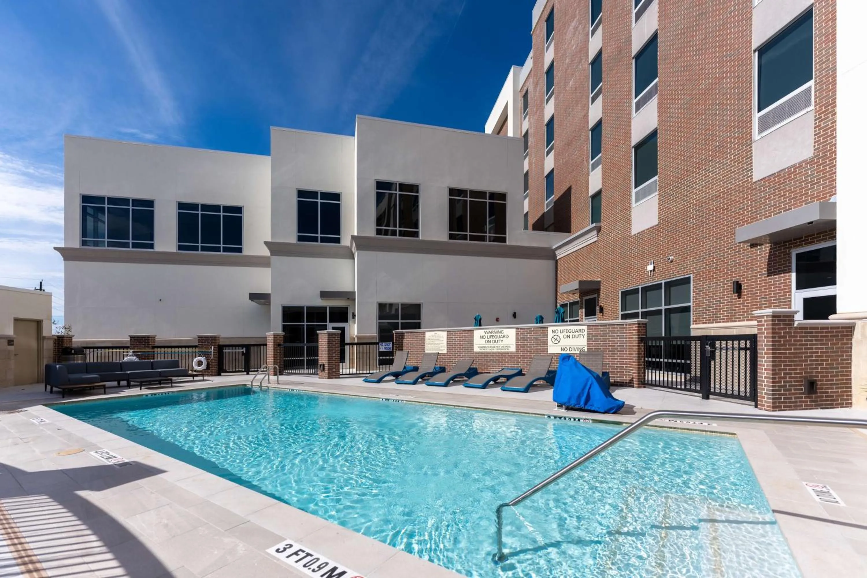 Pool view in Hampton Inn & Suites Houston Sugar Land, Tx