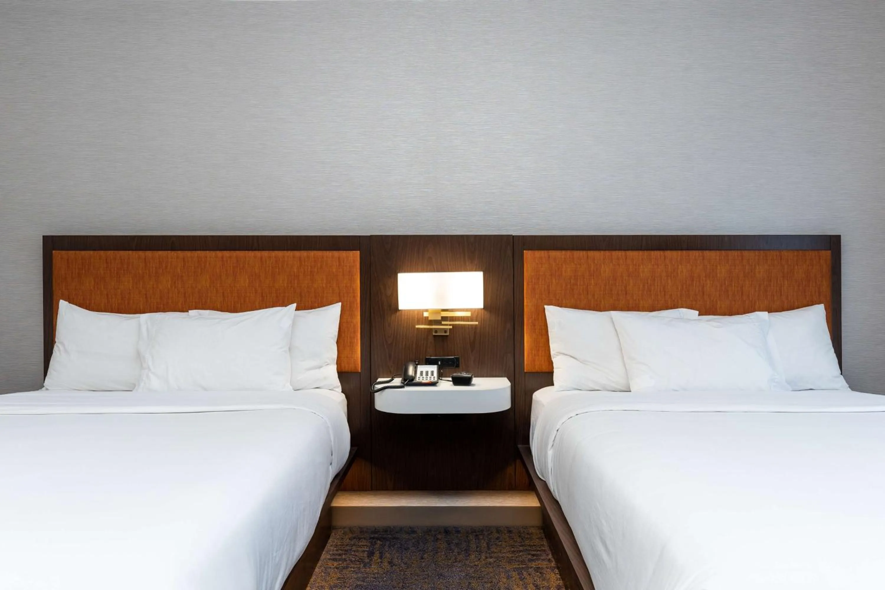 Bed in Hampton Inn & Suites Houston Sugar Land, Tx