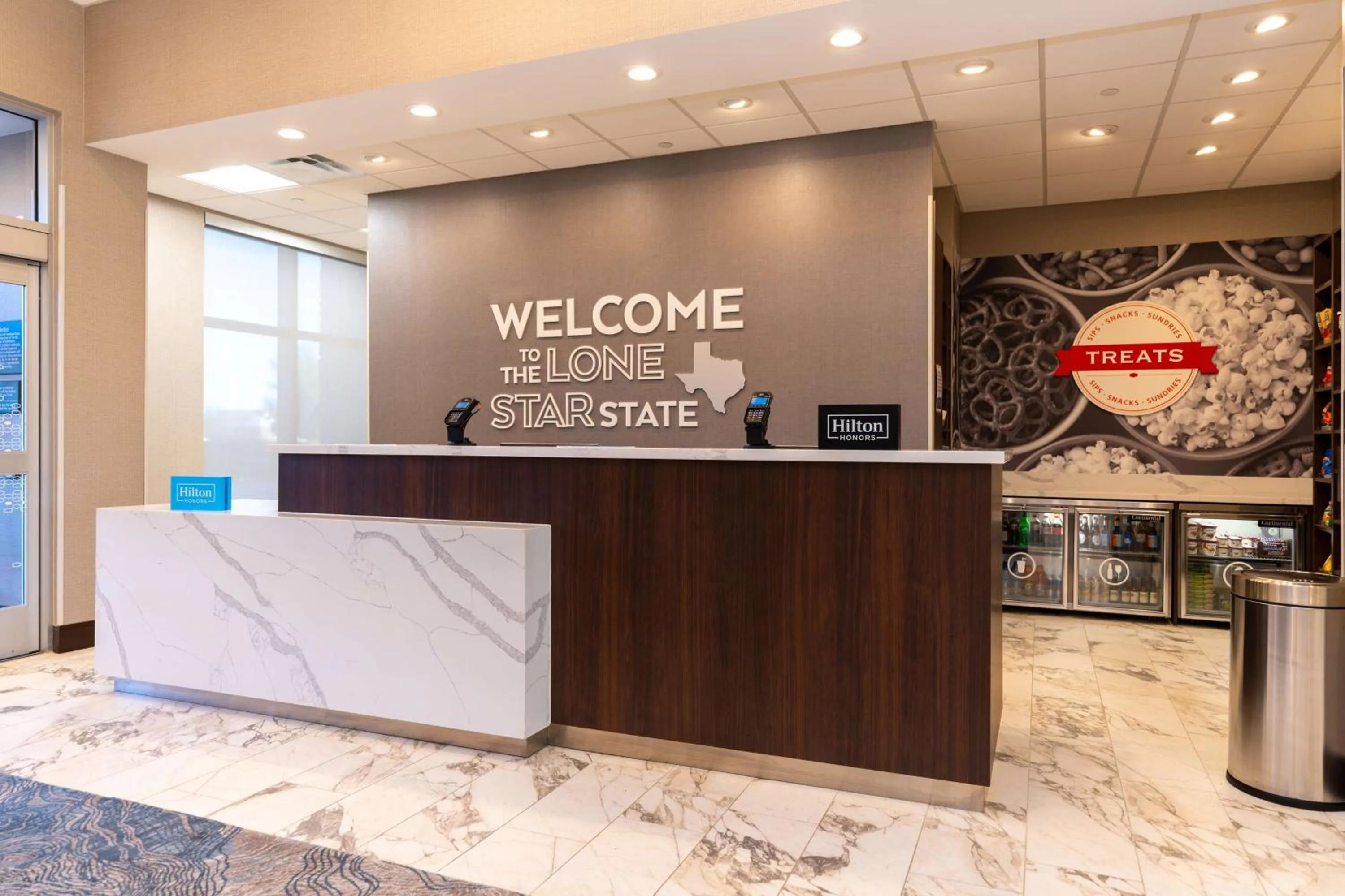Lobby or reception in Hampton Inn & Suites Houston Sugar Land, Tx