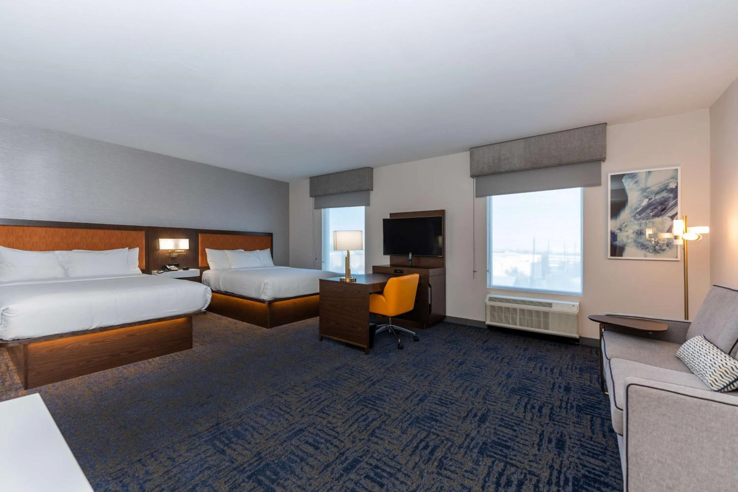 Bedroom, Bed in Hampton Inn & Suites Houston Sugar Land, Tx