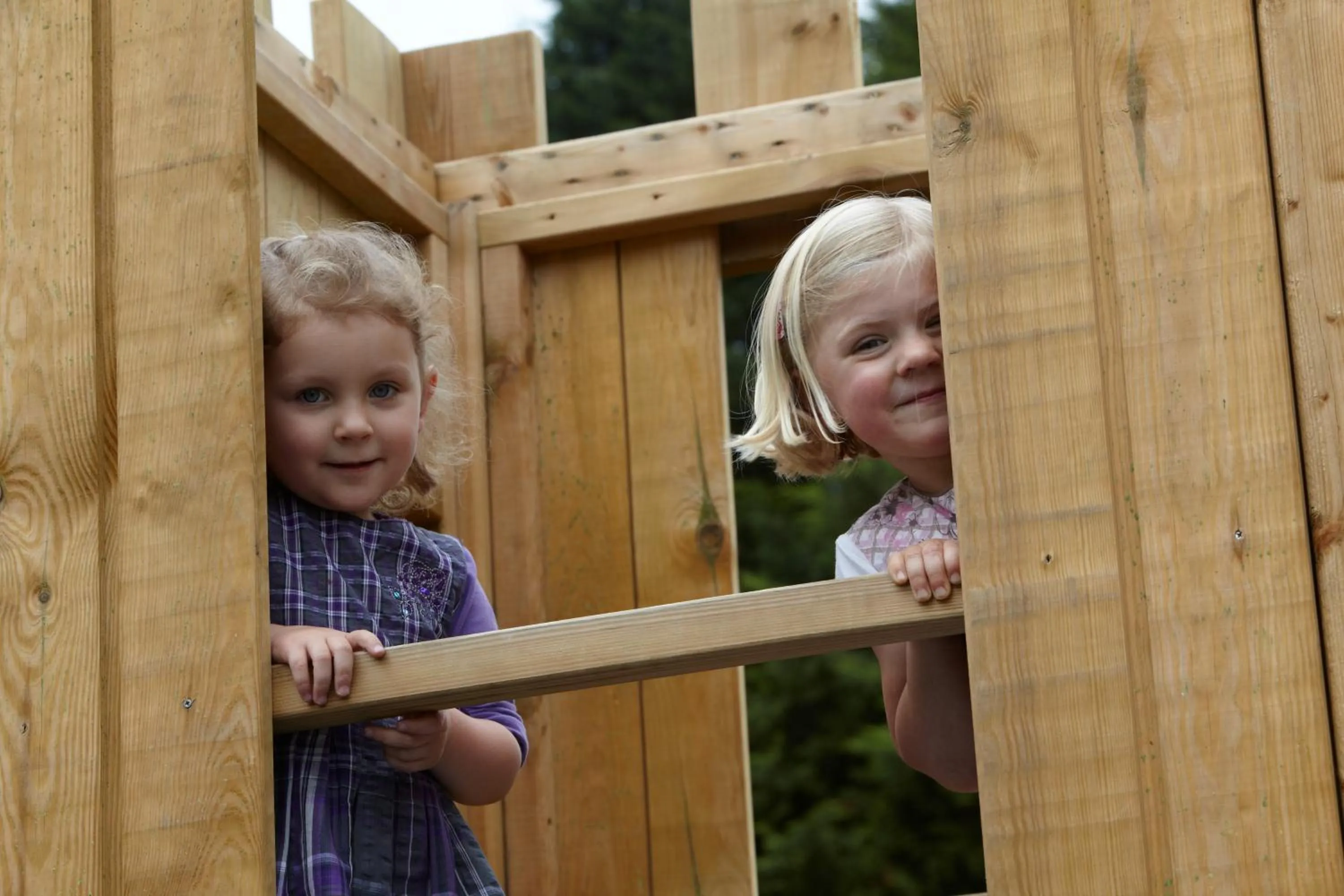 People in Hotel Restaurant Lüdenbach