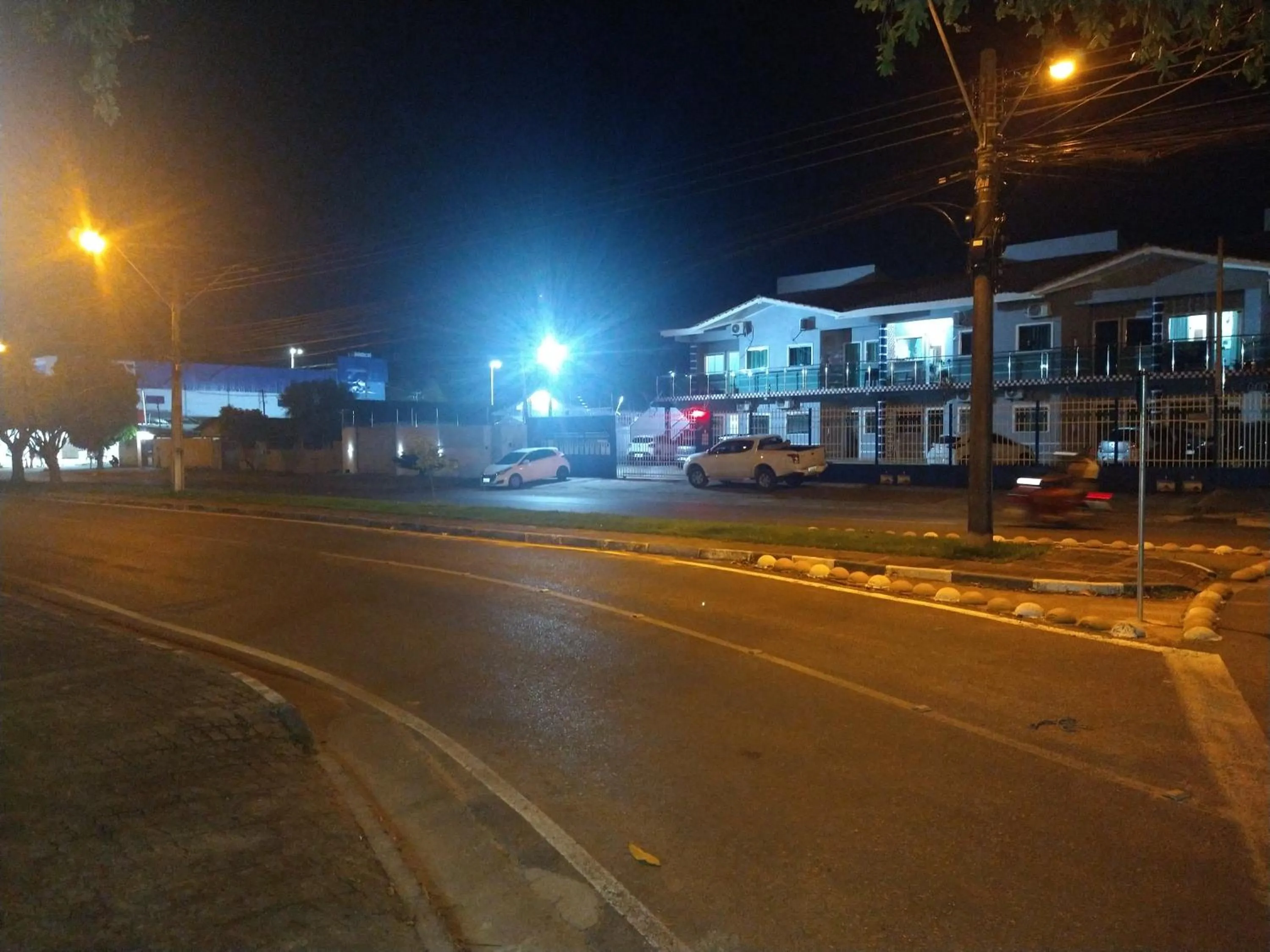 Neighbourhood in Hotel 678