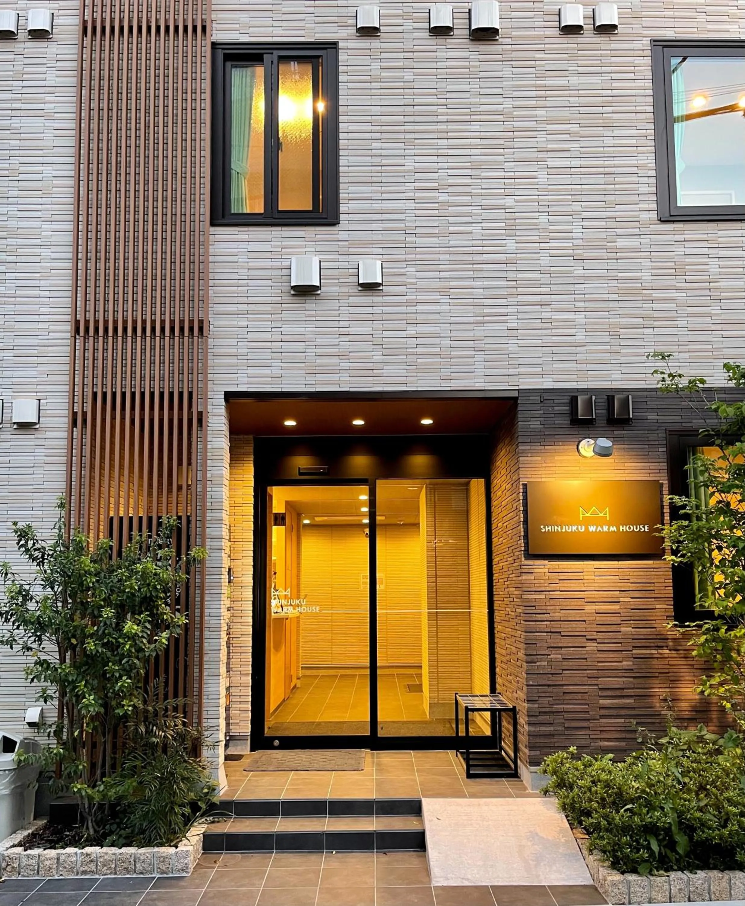 Property building in SHINJUKU WARM HOUSE