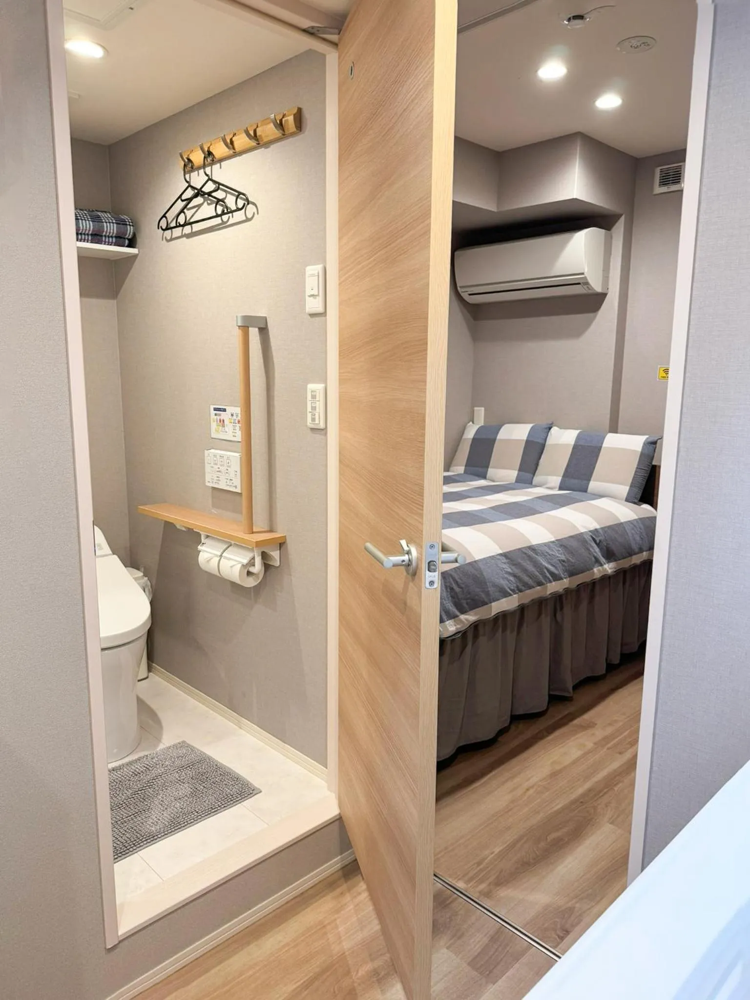 Bed in SHINJUKU WARM HOUSE