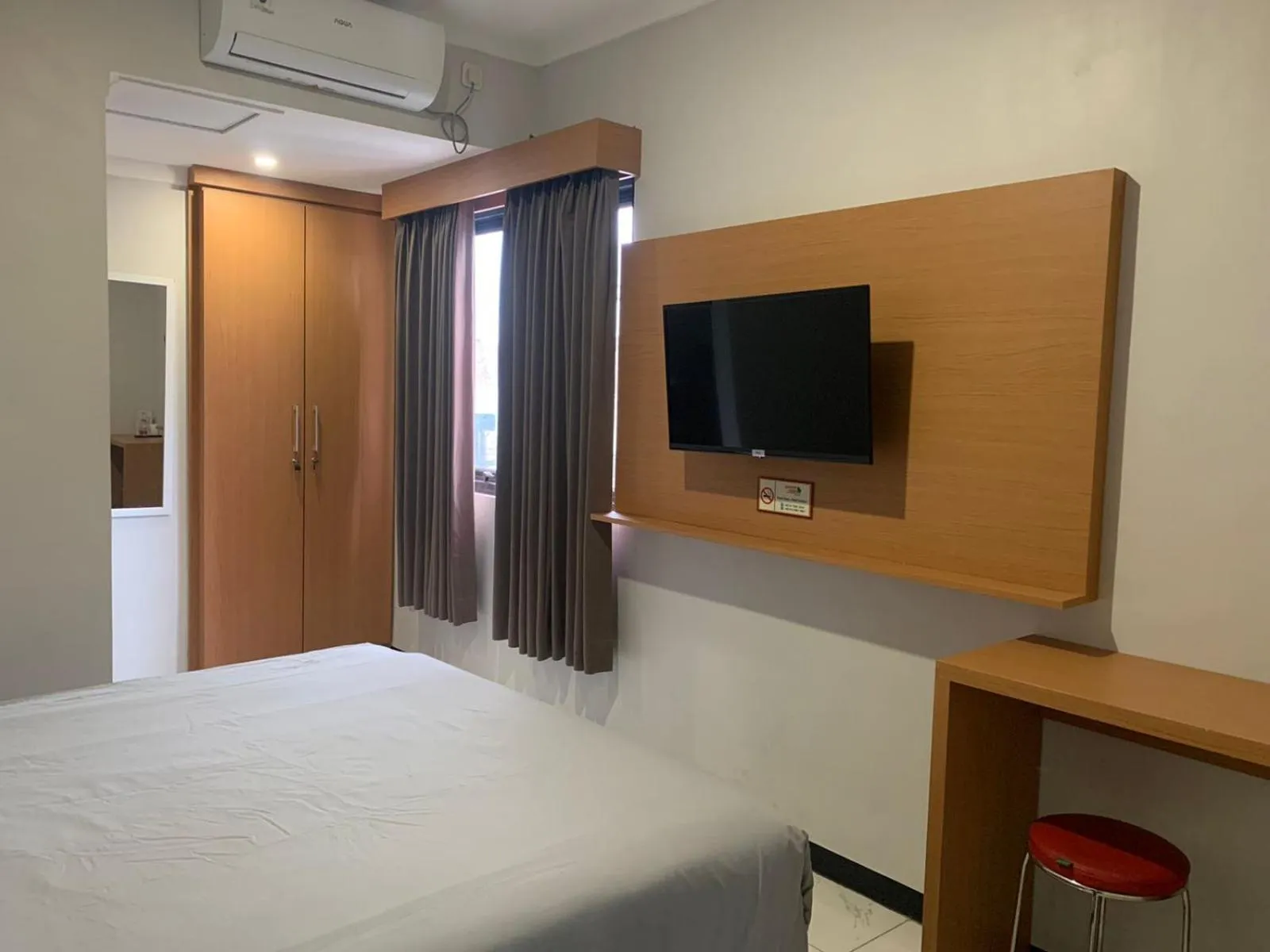 Bedroom, Bed in Bintaro 24 Hotel