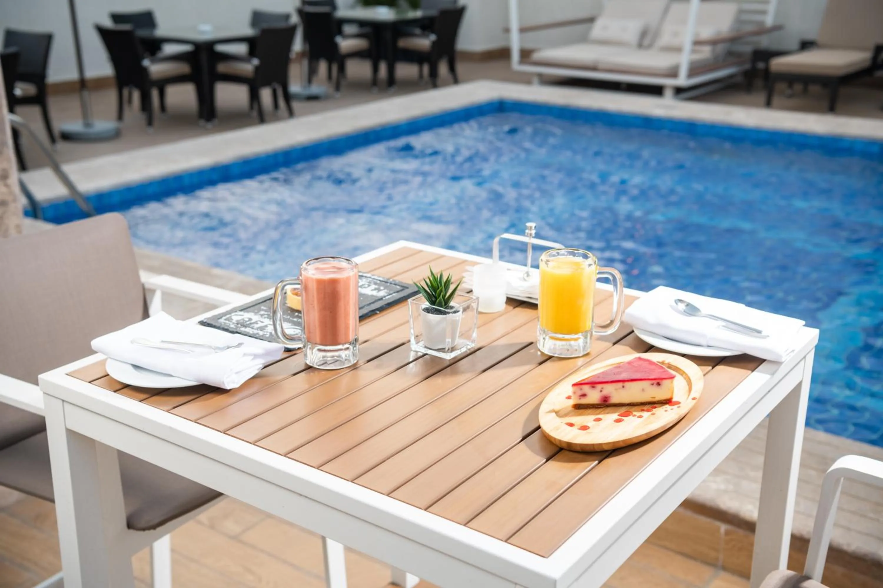 Coffee/tea facilities in Landmark Hotels & Suites - Formerly Qamar Hotel