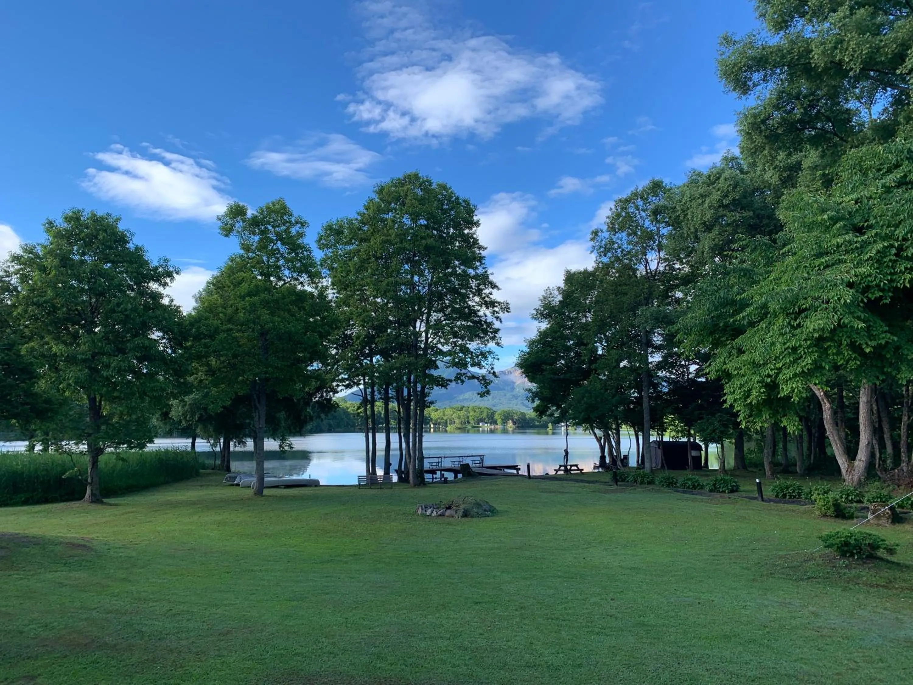 Natural landscape in Lakeside Hotels Kuore