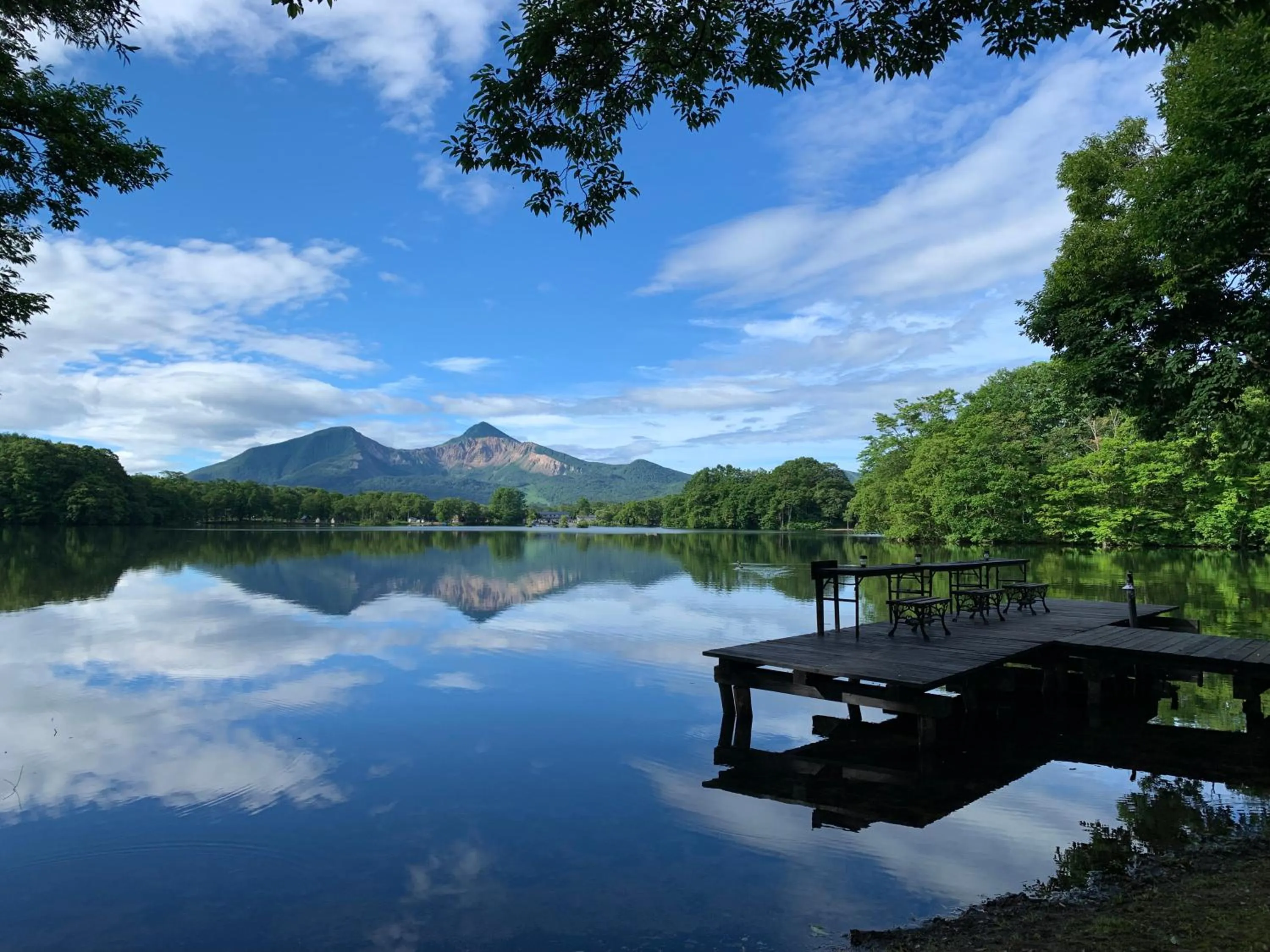 Natural landscape in Lakeside Hotels Kuore