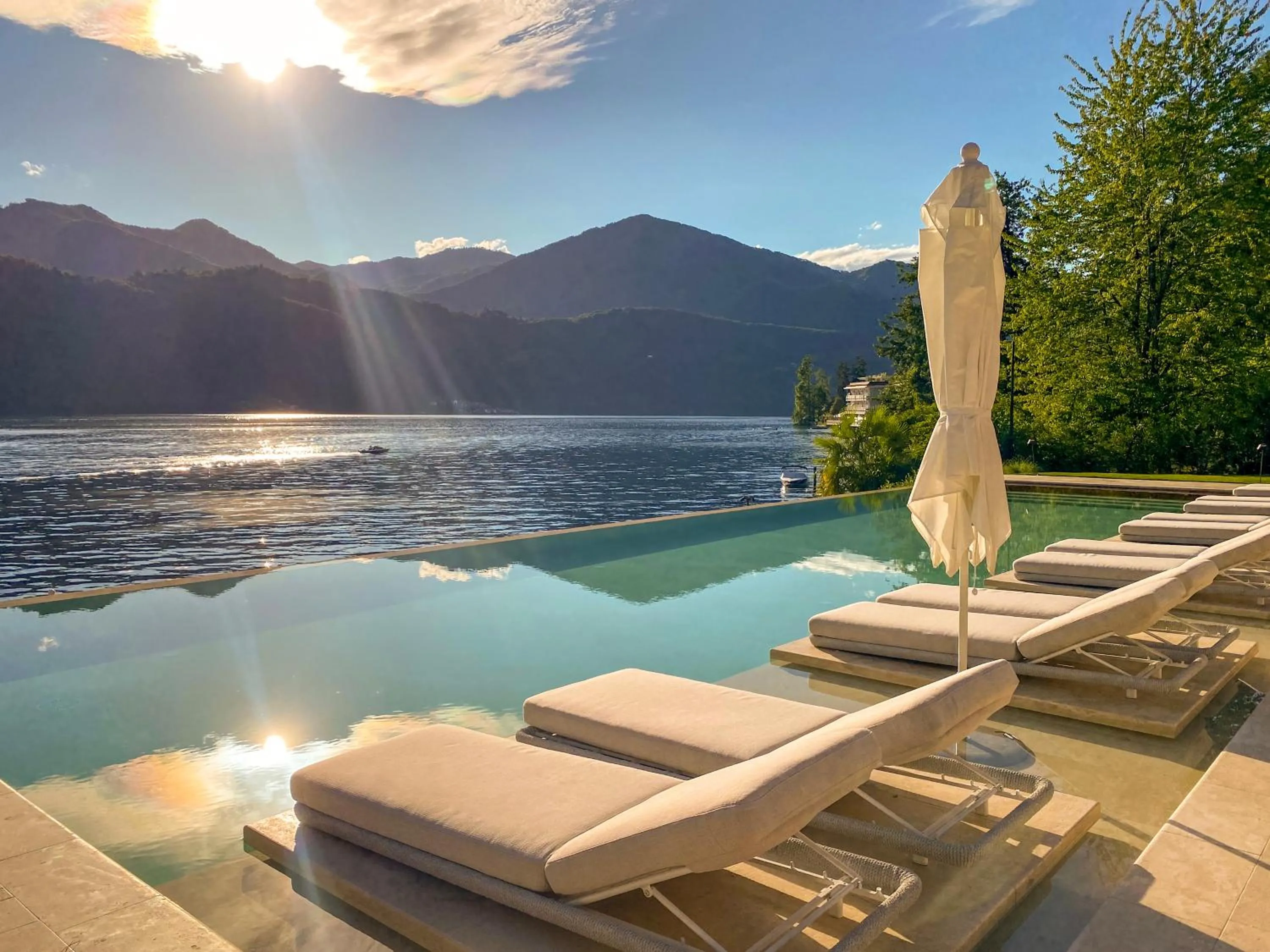 Lake view in Laqua by the lake