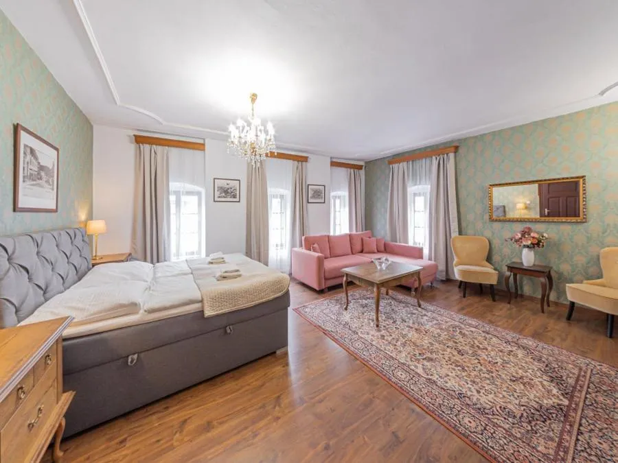 Bed in Hotel Salamander - Garni