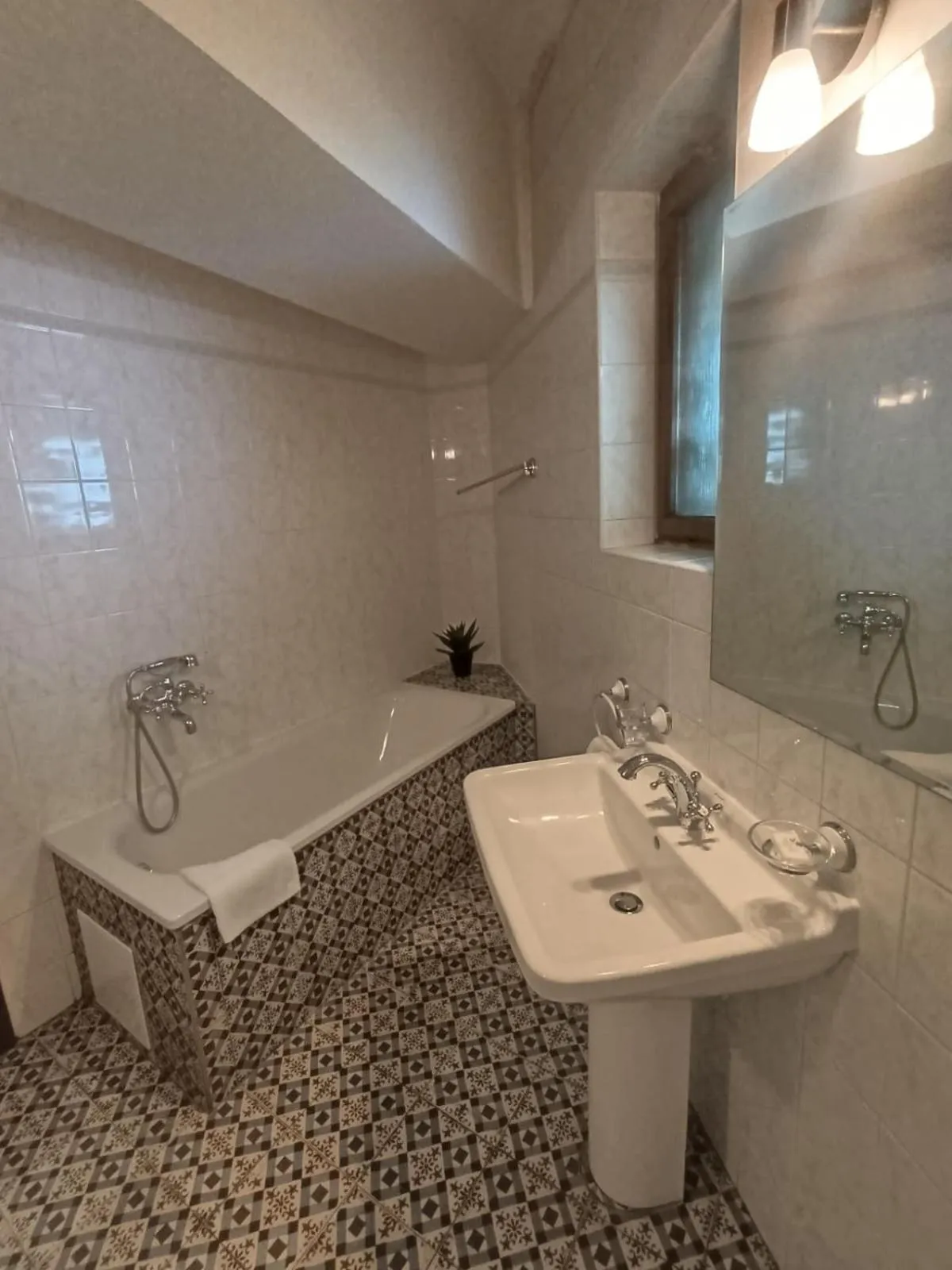 Hotel Salamander - Garni