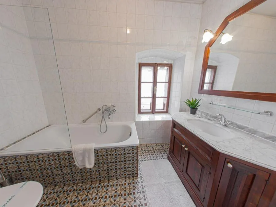 Hotel Salamander - Garni