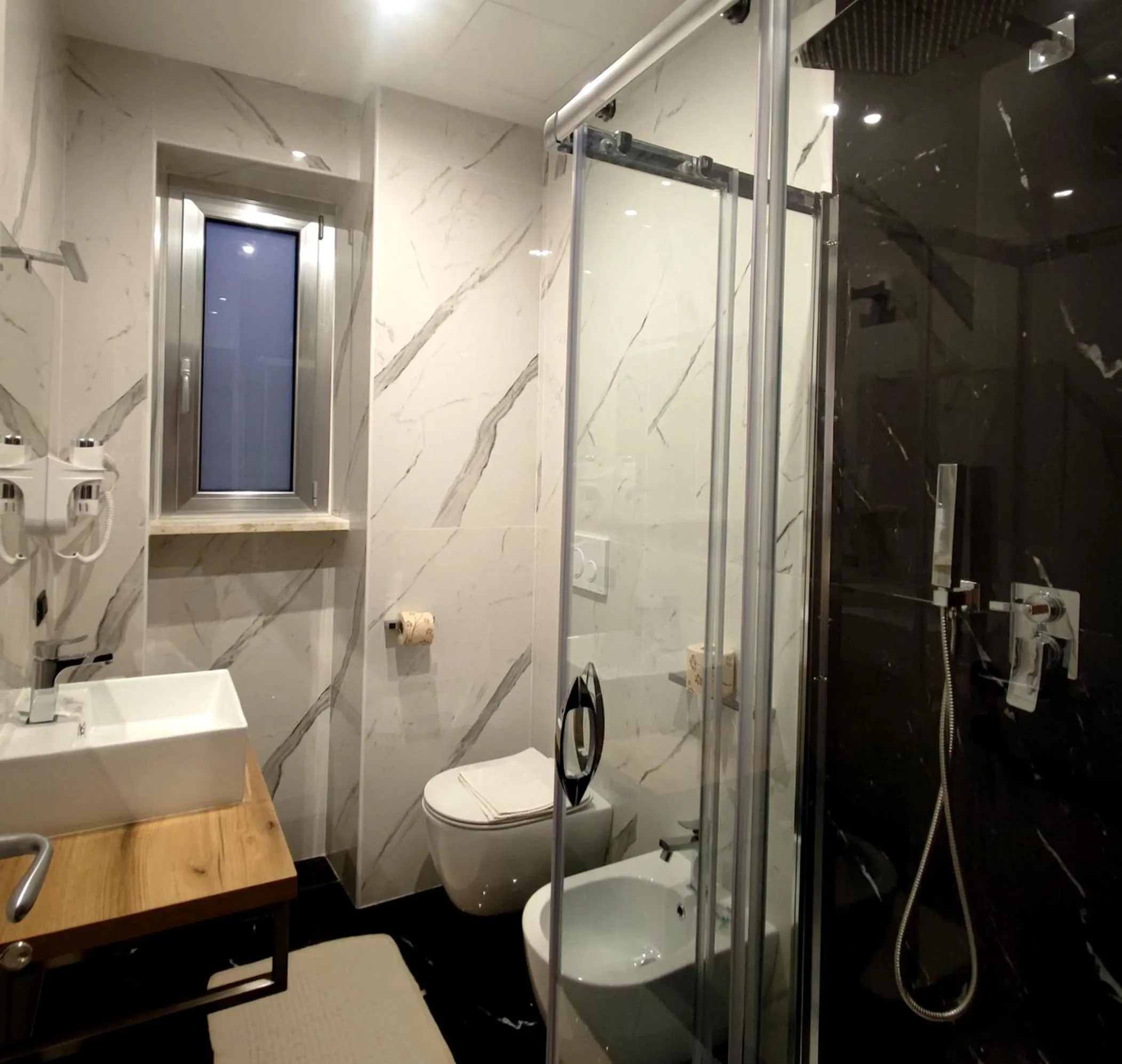 Bathroom in Hotel TEA - Praia a Mare