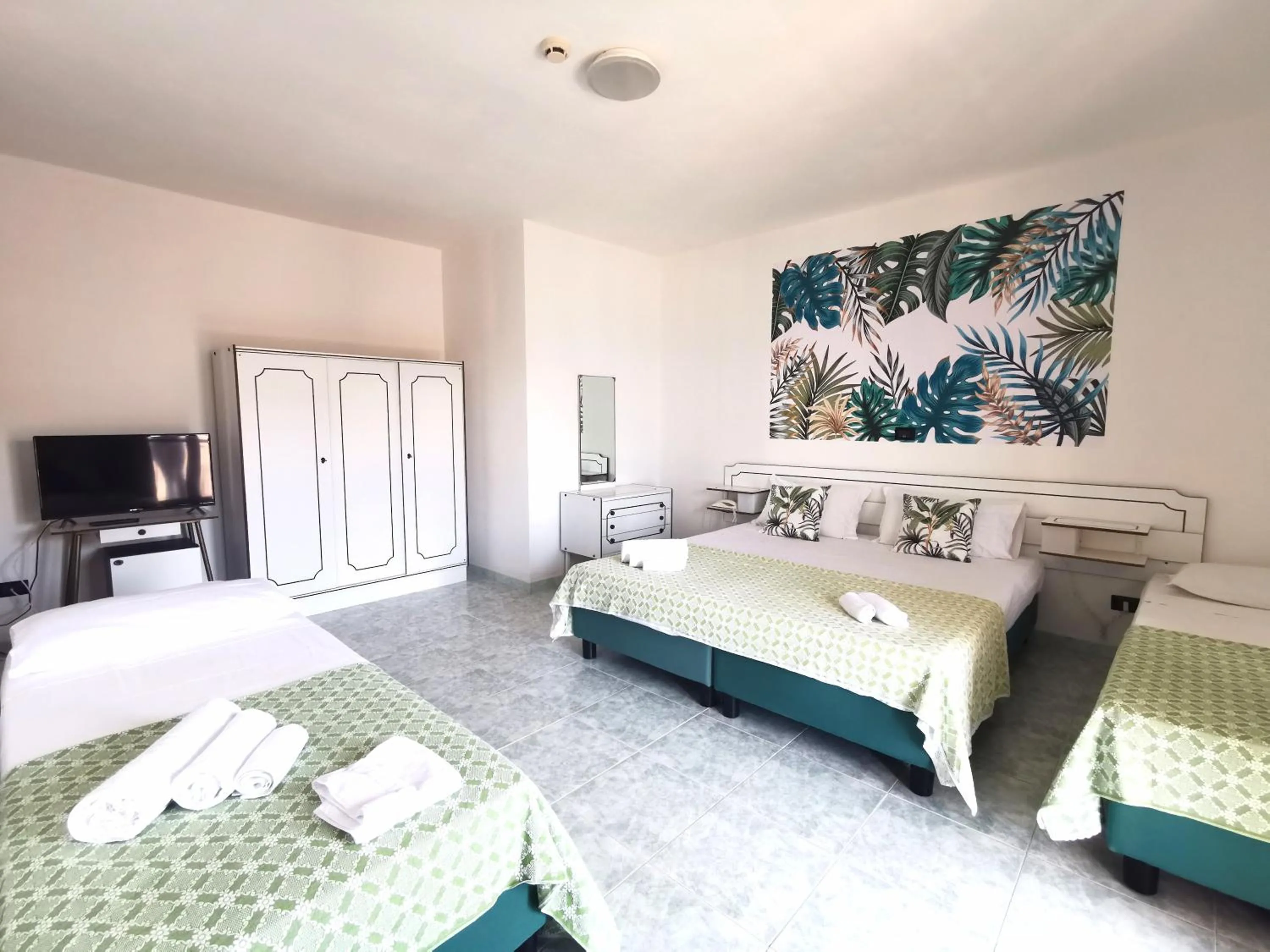 Bedroom, Bed in Hotel TEA - Praia a Mare