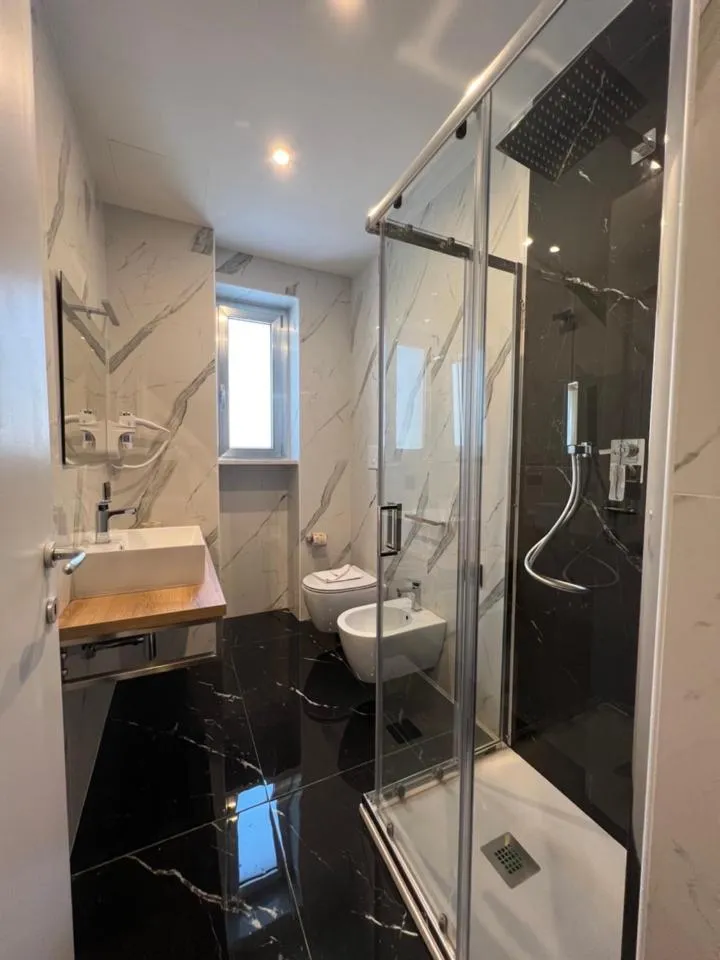 Bathroom in Hotel TEA - Praia a Mare