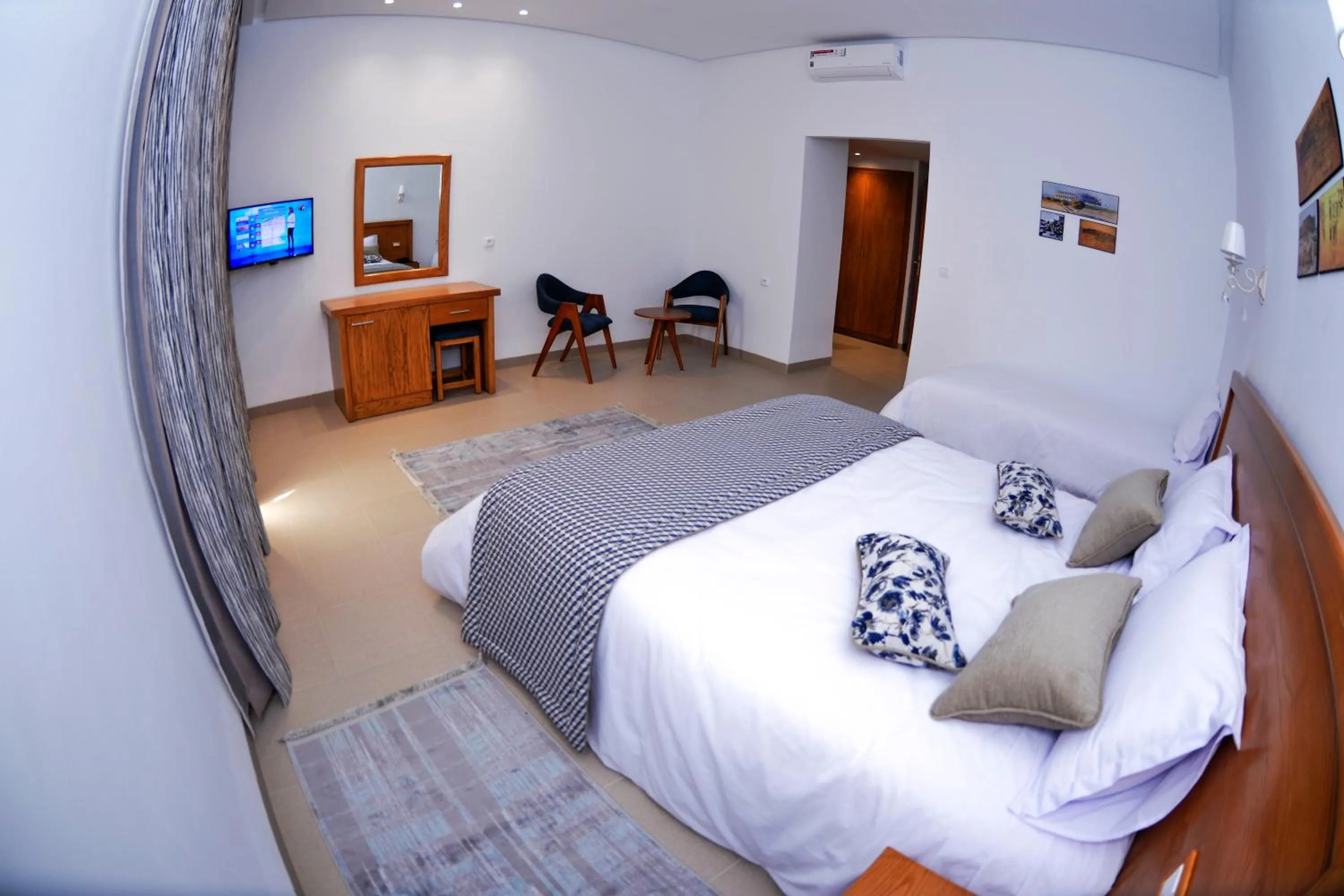 Photo of the whole room, Bed in DAR AMMAR