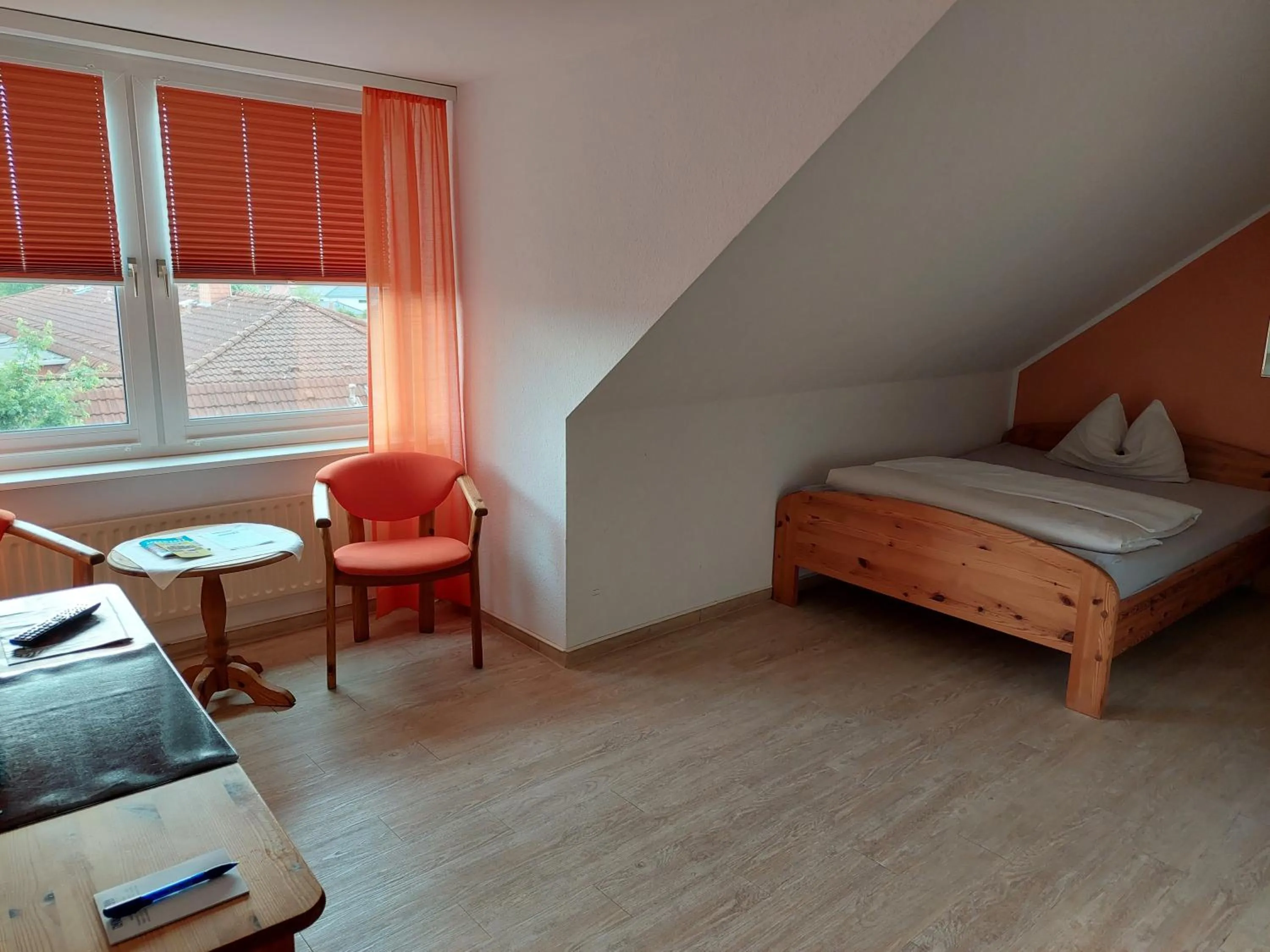 Photo of the whole room in Neustädter Hof Hotel Garni