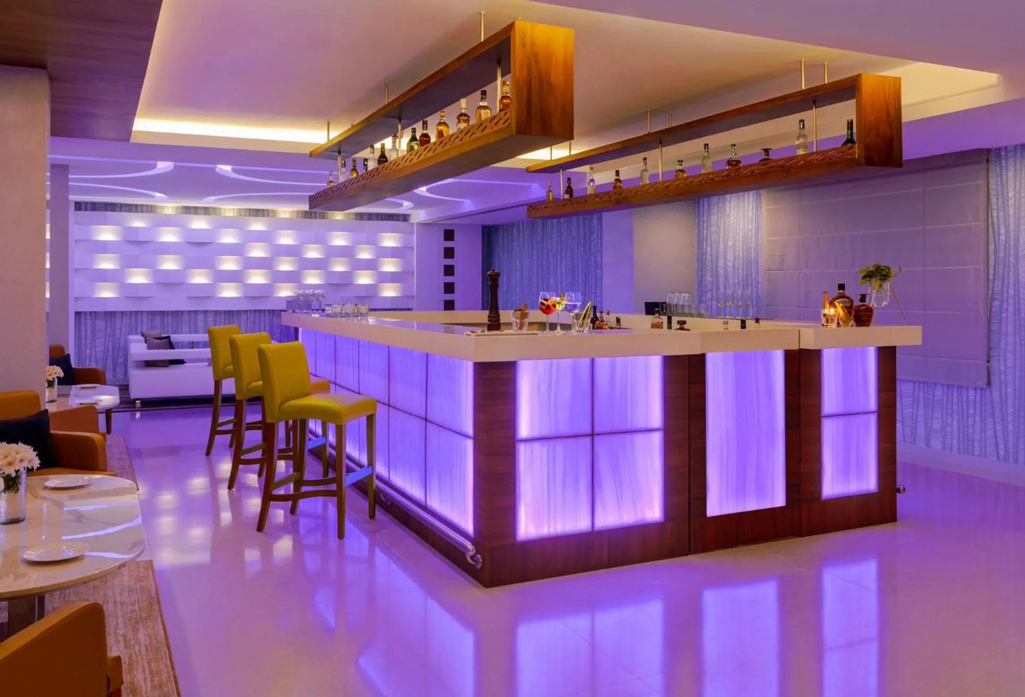 Lounge or bar in Vivanta Thiruvananthapuram