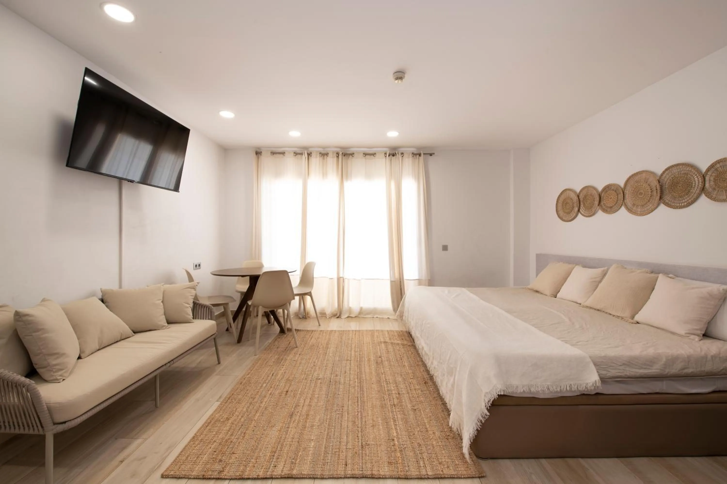 Bed in Aparthotel Centric