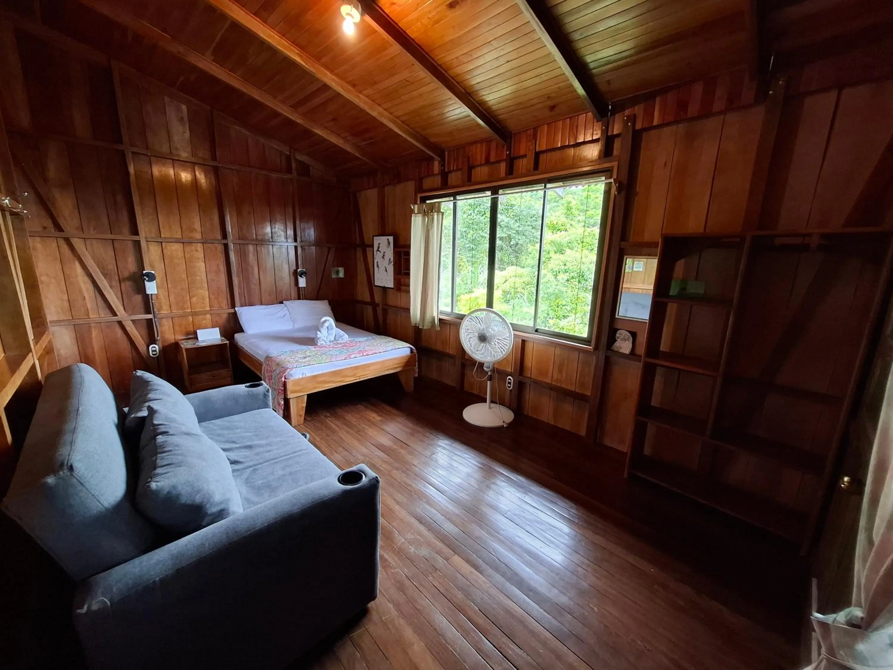 Bed in Birds & Breakfast Costa Rica