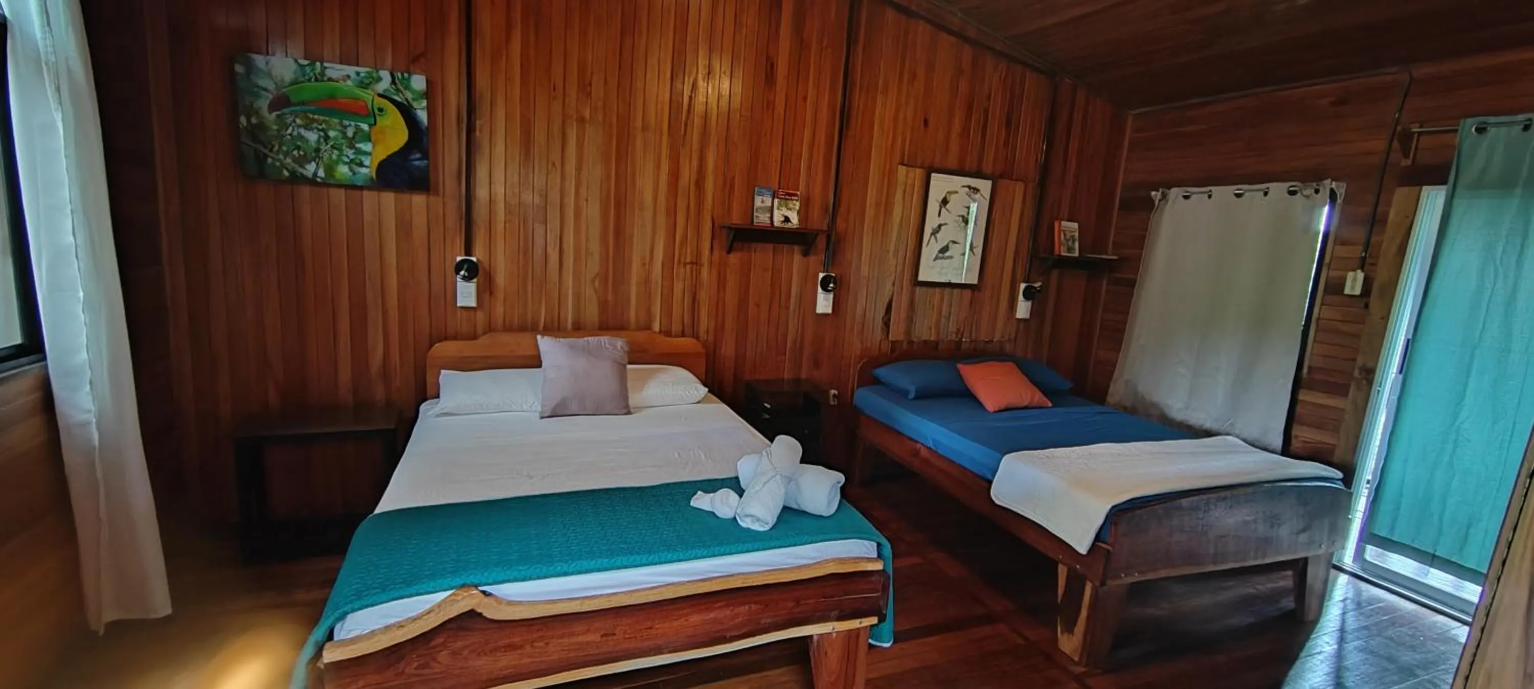 Bed in Birds & Breakfast Costa Rica