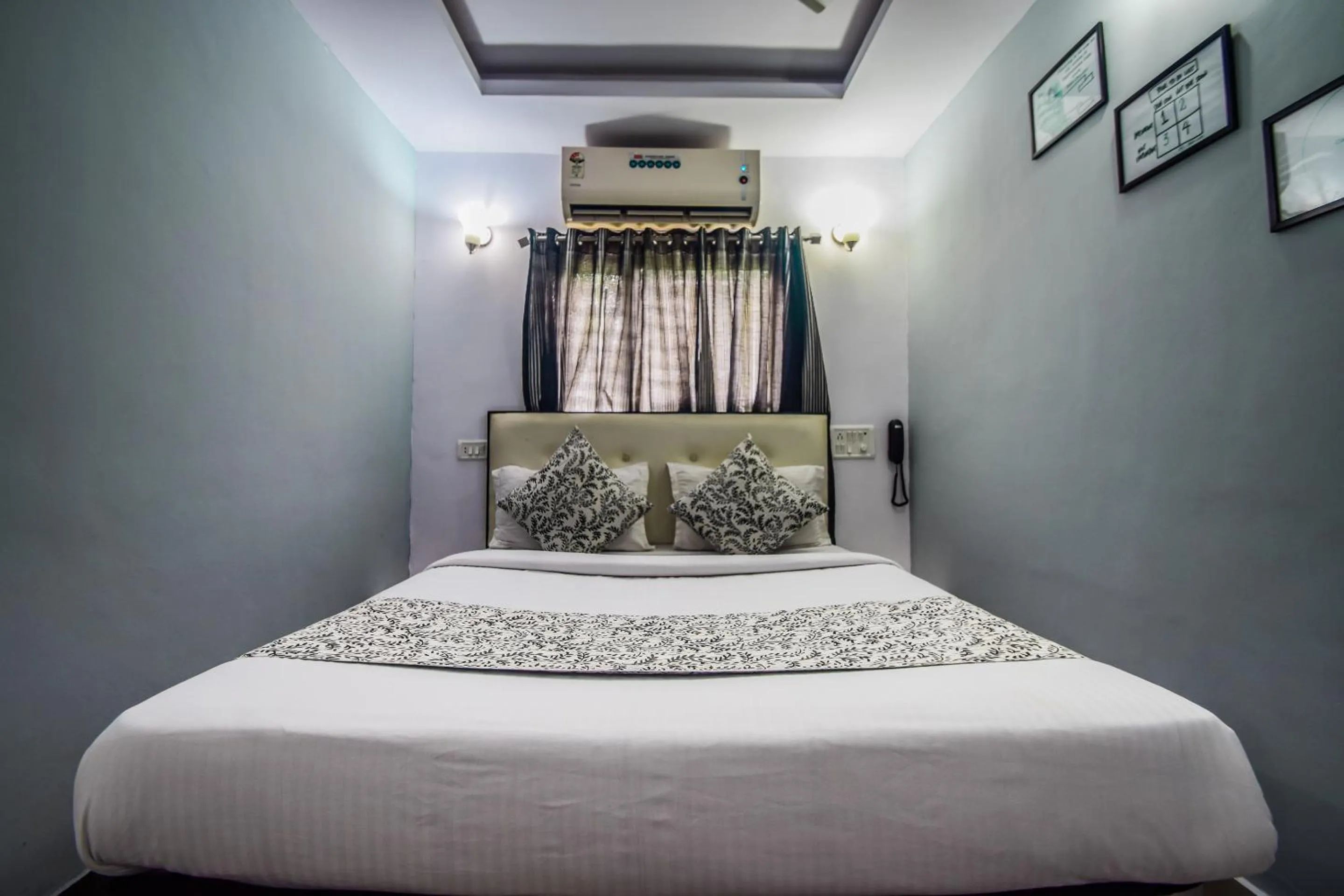 Bed in Hotel The Space