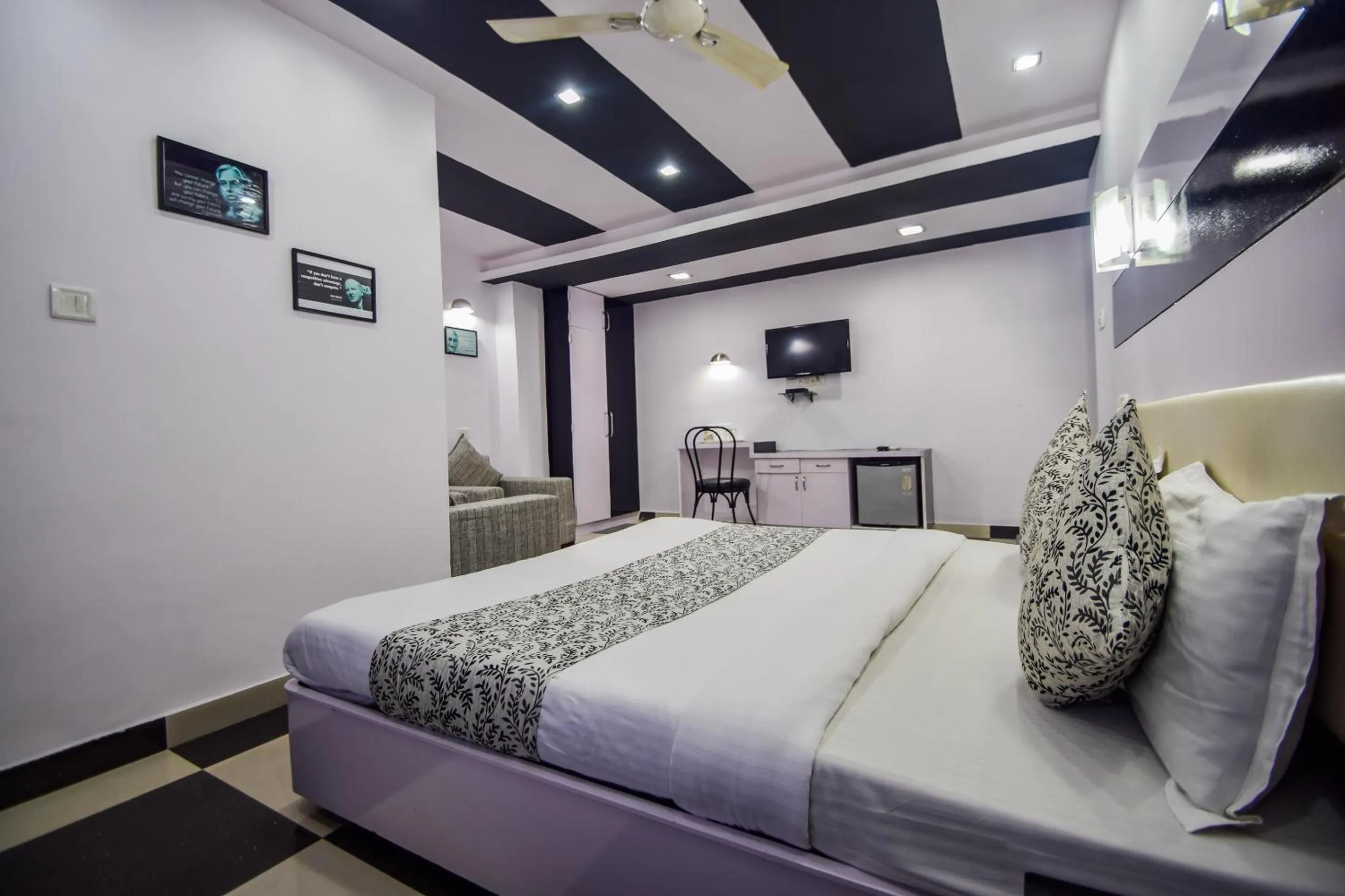 Bed in Hotel The Space