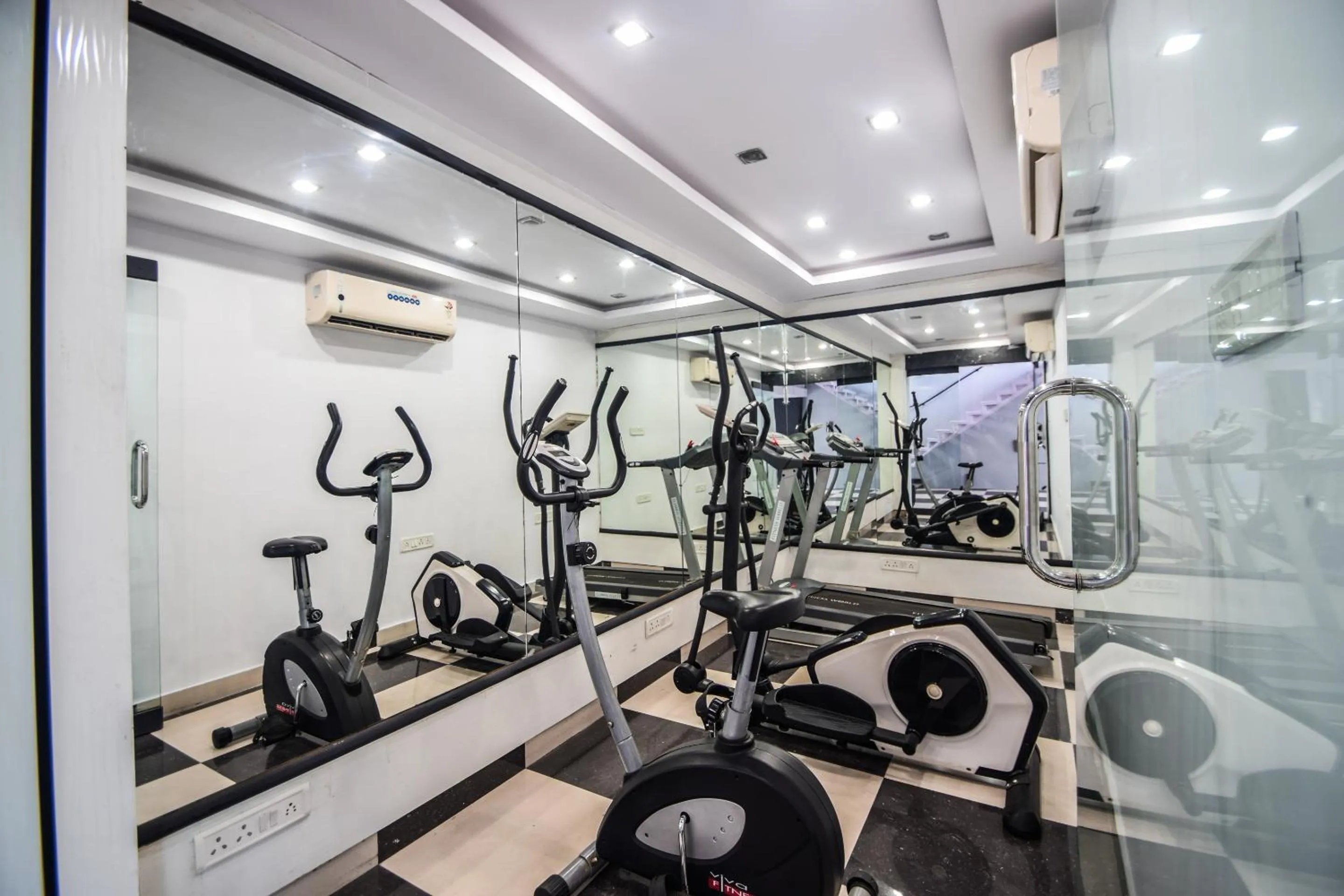 Fitness centre/facilities in Hotel The Space