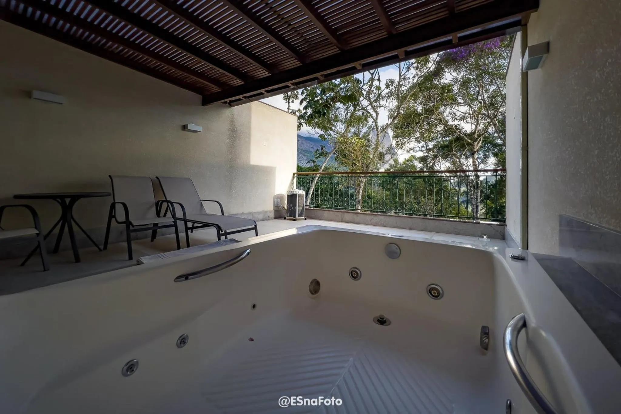 Open Air Bath in Vista Azul Hotel