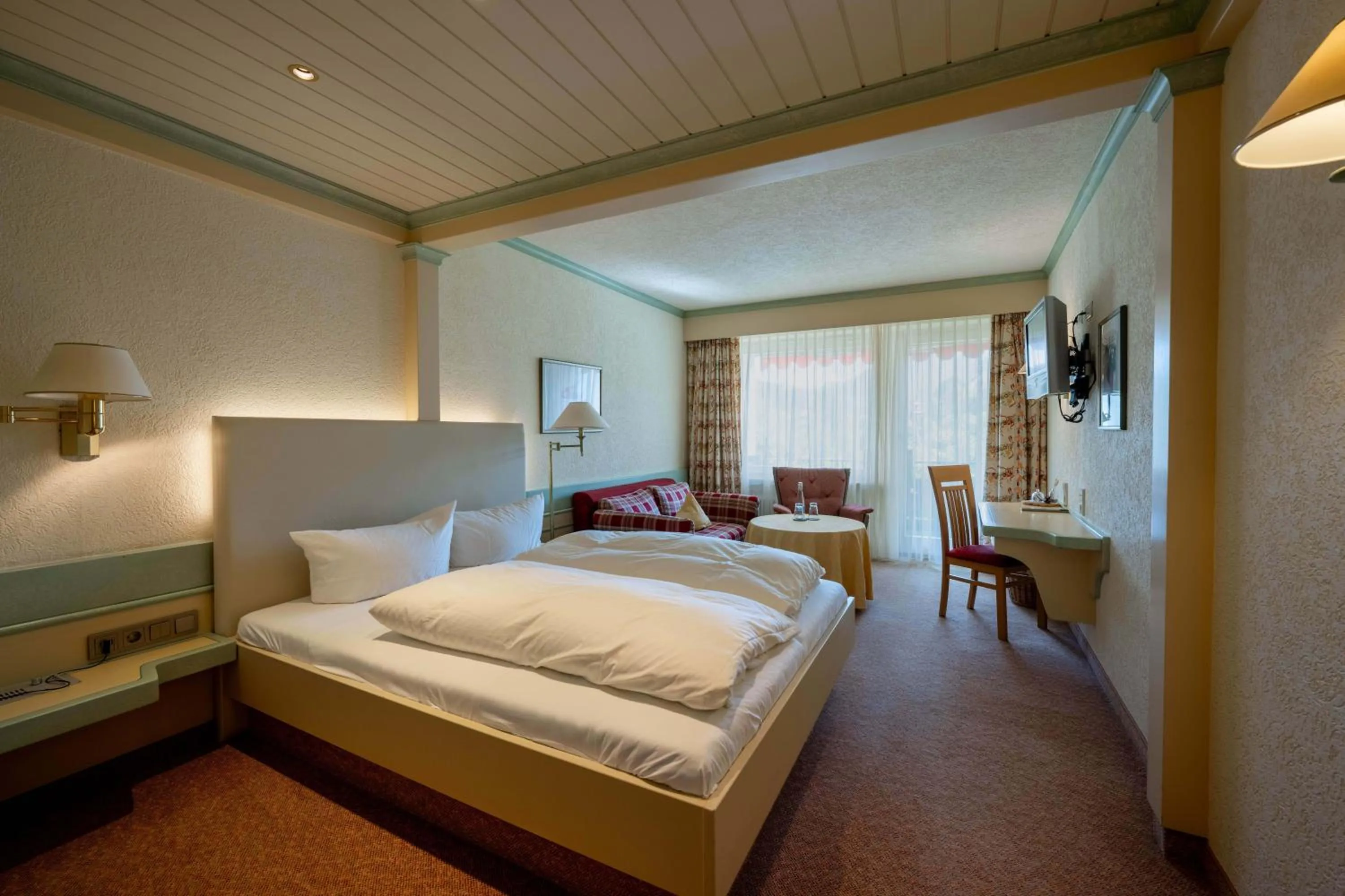 Bed in Hotel Lamm Baiersbronn Mitteltal