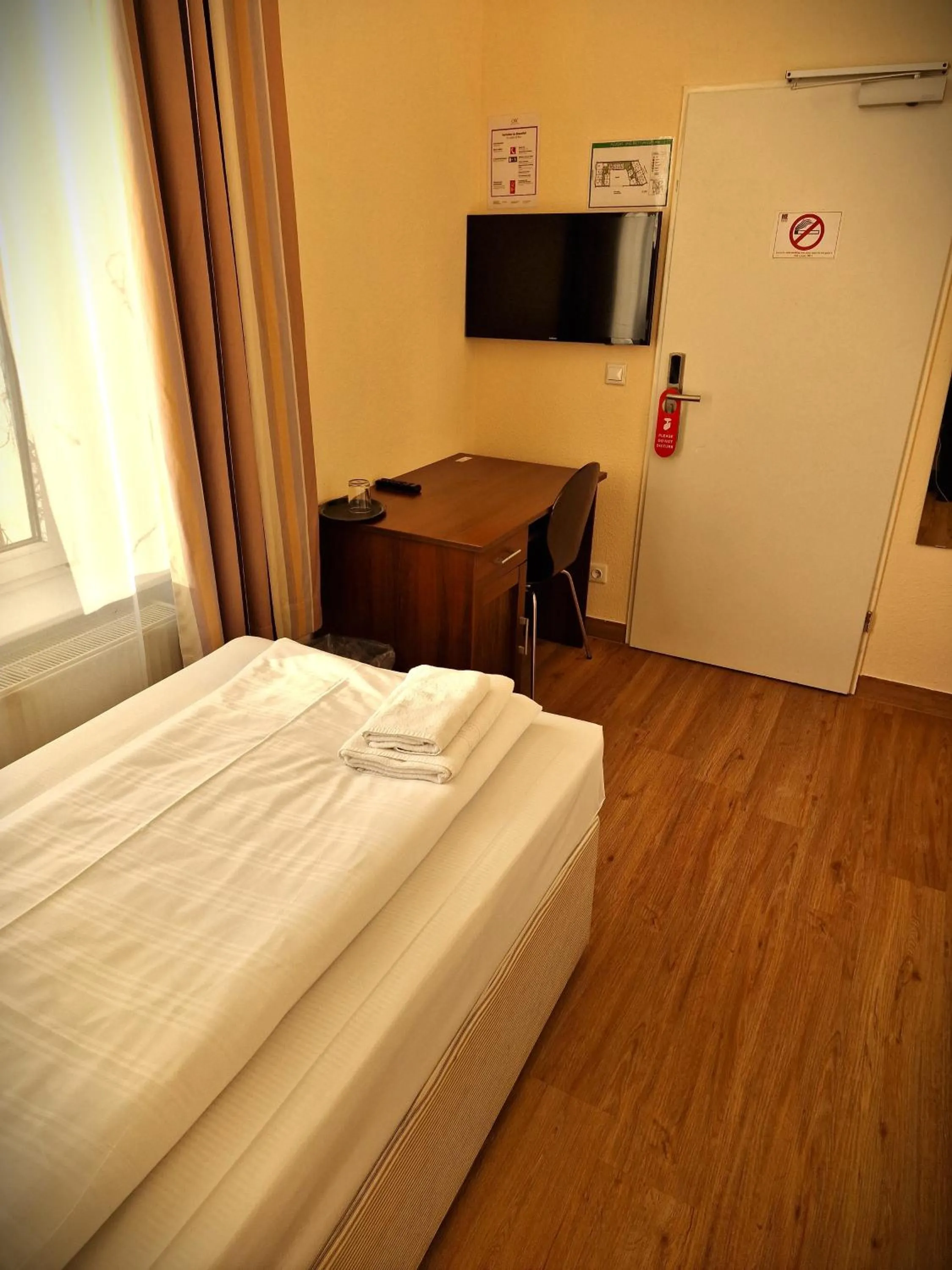 Photo of the whole room in Mikon Eastgate Hotel - City Centre