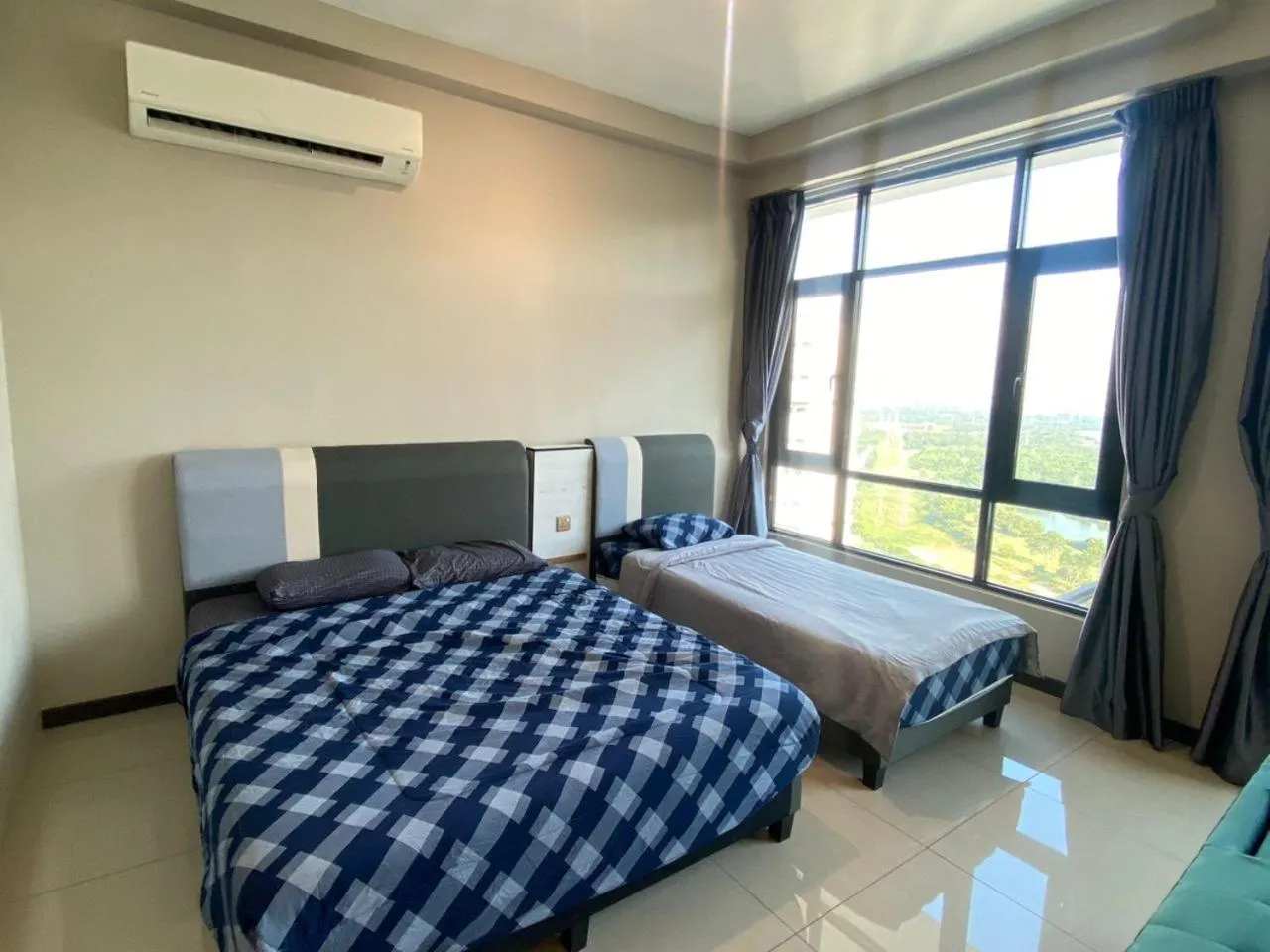 Bed in Vesta Homes, Molek Regency with Golf View, Johor Bahru, Mid valley
