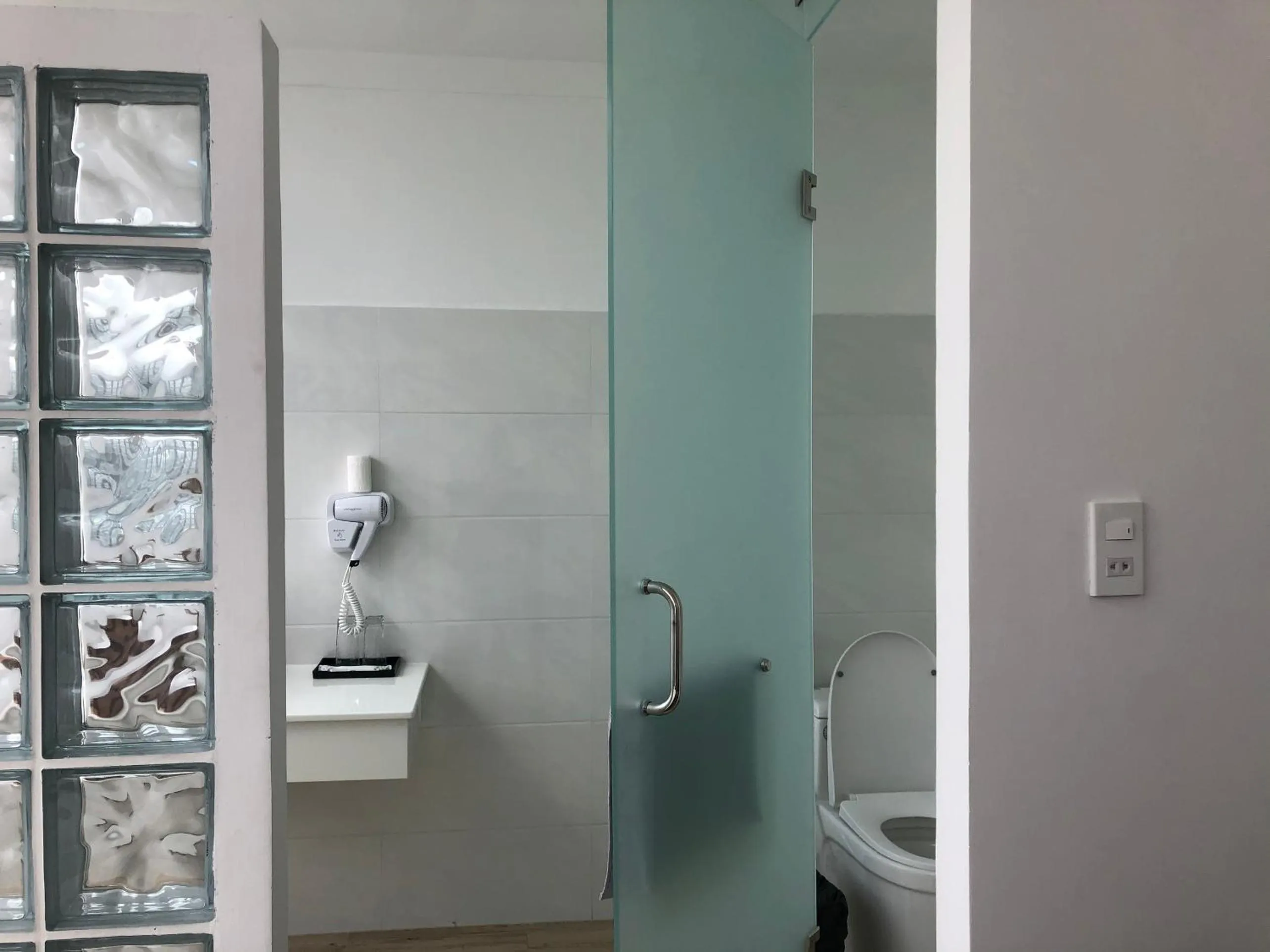 Toilet in Whammy House Dalat