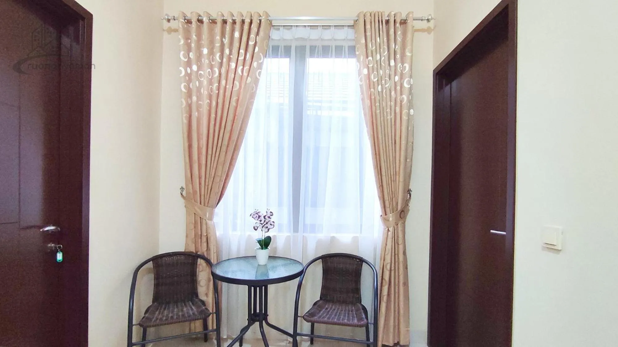 Seating area in Atmosfer Guest House Sentul