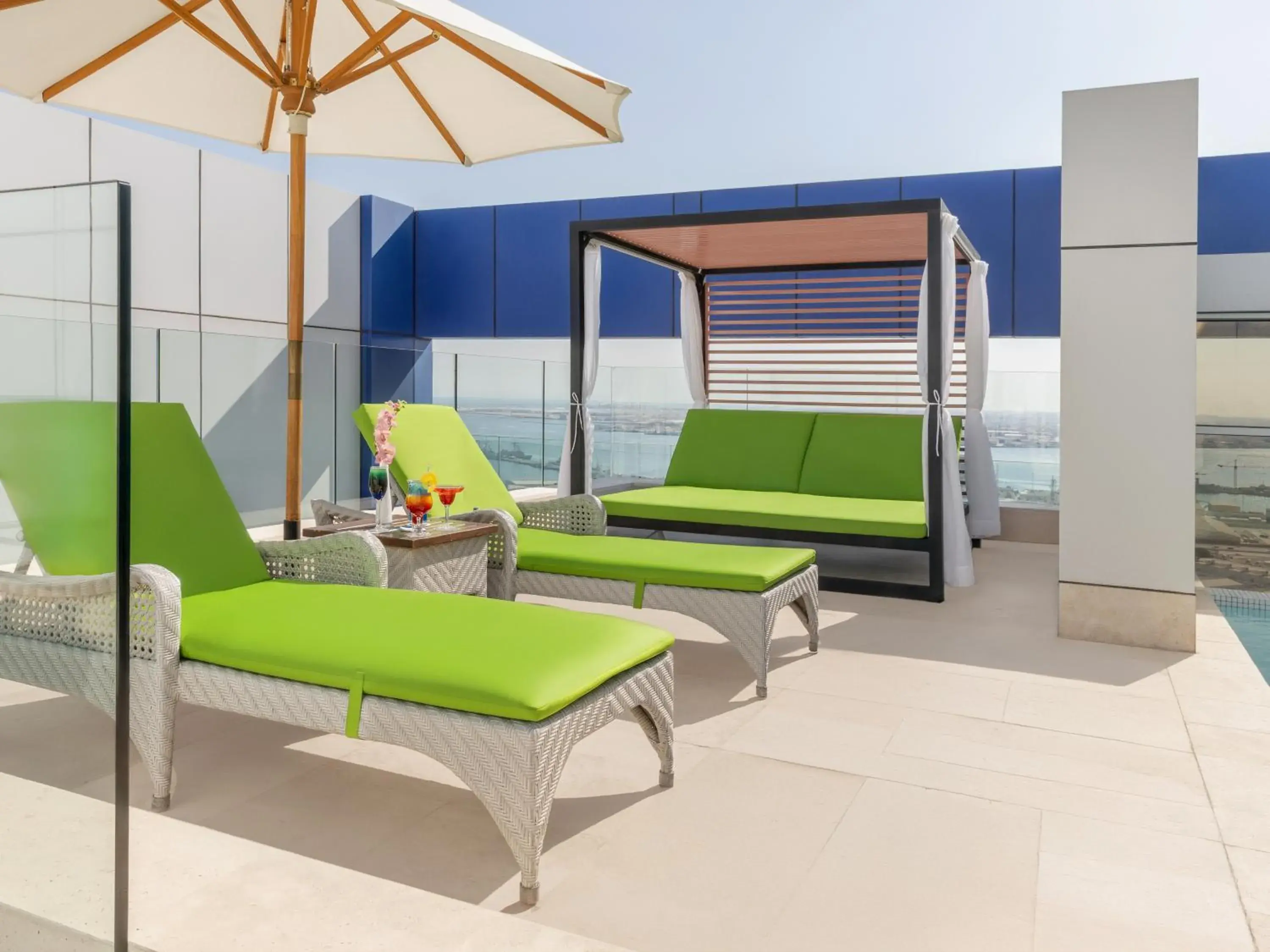 Royal Sky Penthouse with Private Pool in Swiss-Belsuites Admiral Juffair Royal Sky Penthouse with Private Pool in Swiss-Belsuites Admiral Juffair