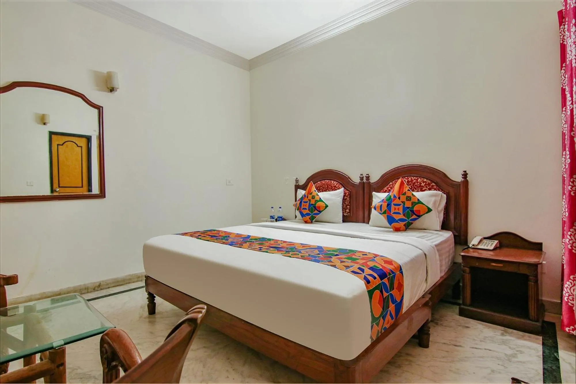 Bed in FabHotel Singh Suite - DLF Phase 3, Gurugram