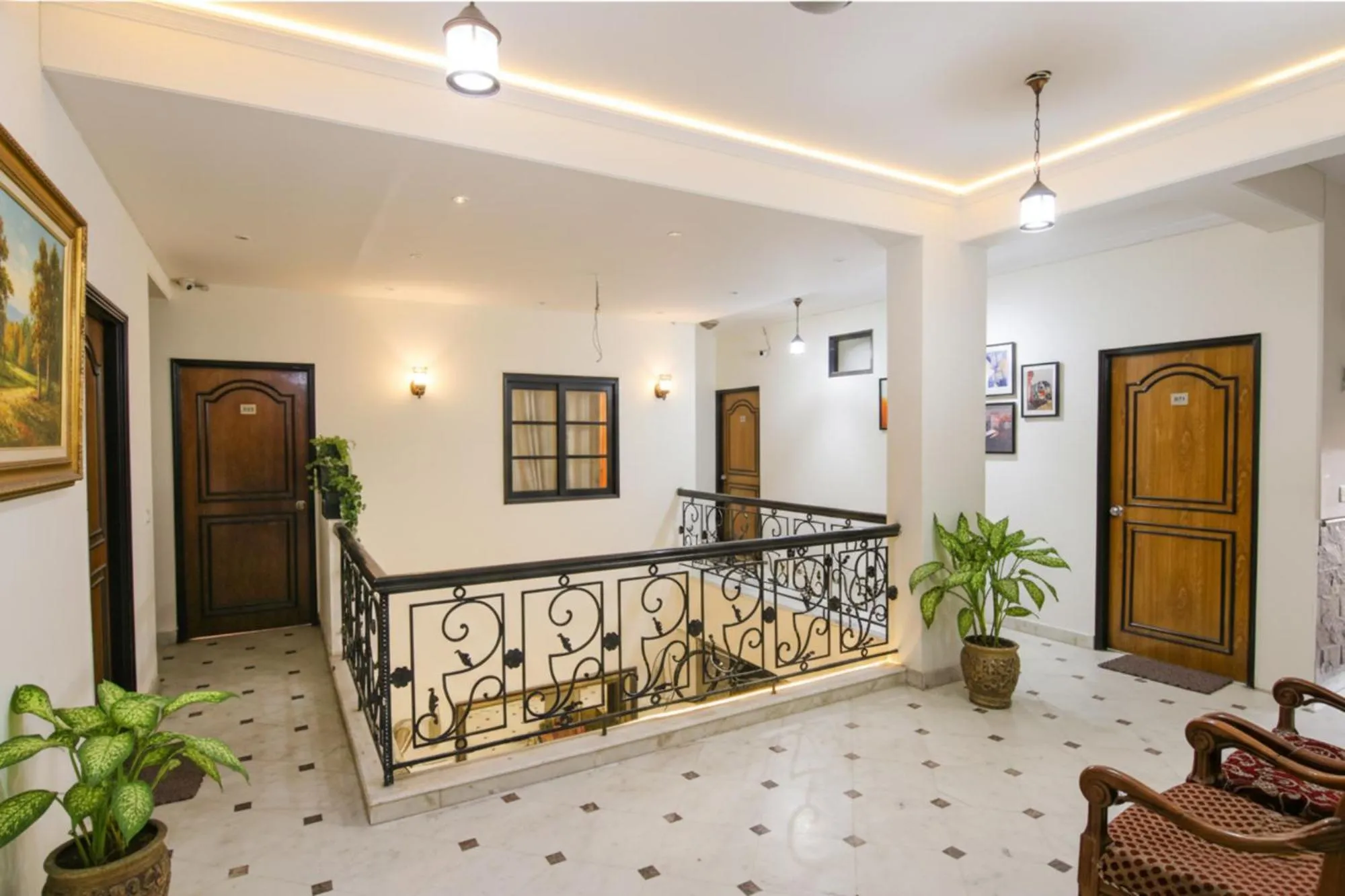 Lobby or reception in Via Singh Suite