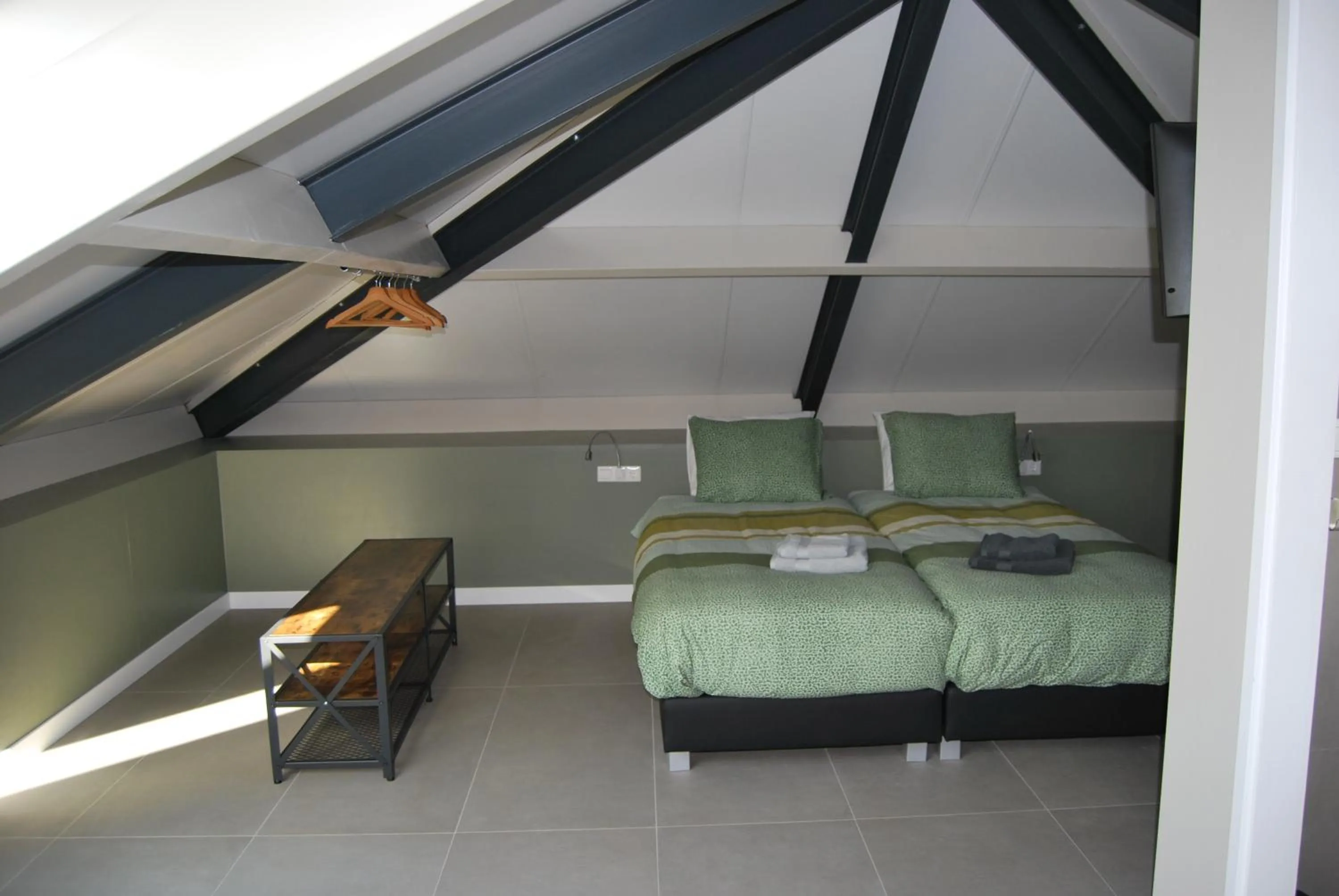 Bedroom, Bed in Hoeve de Heemser Parel